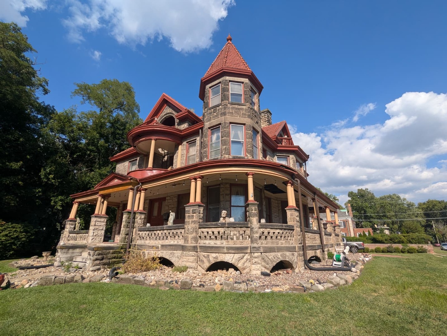 1635 20th Street, Rock Island, IL 61201
