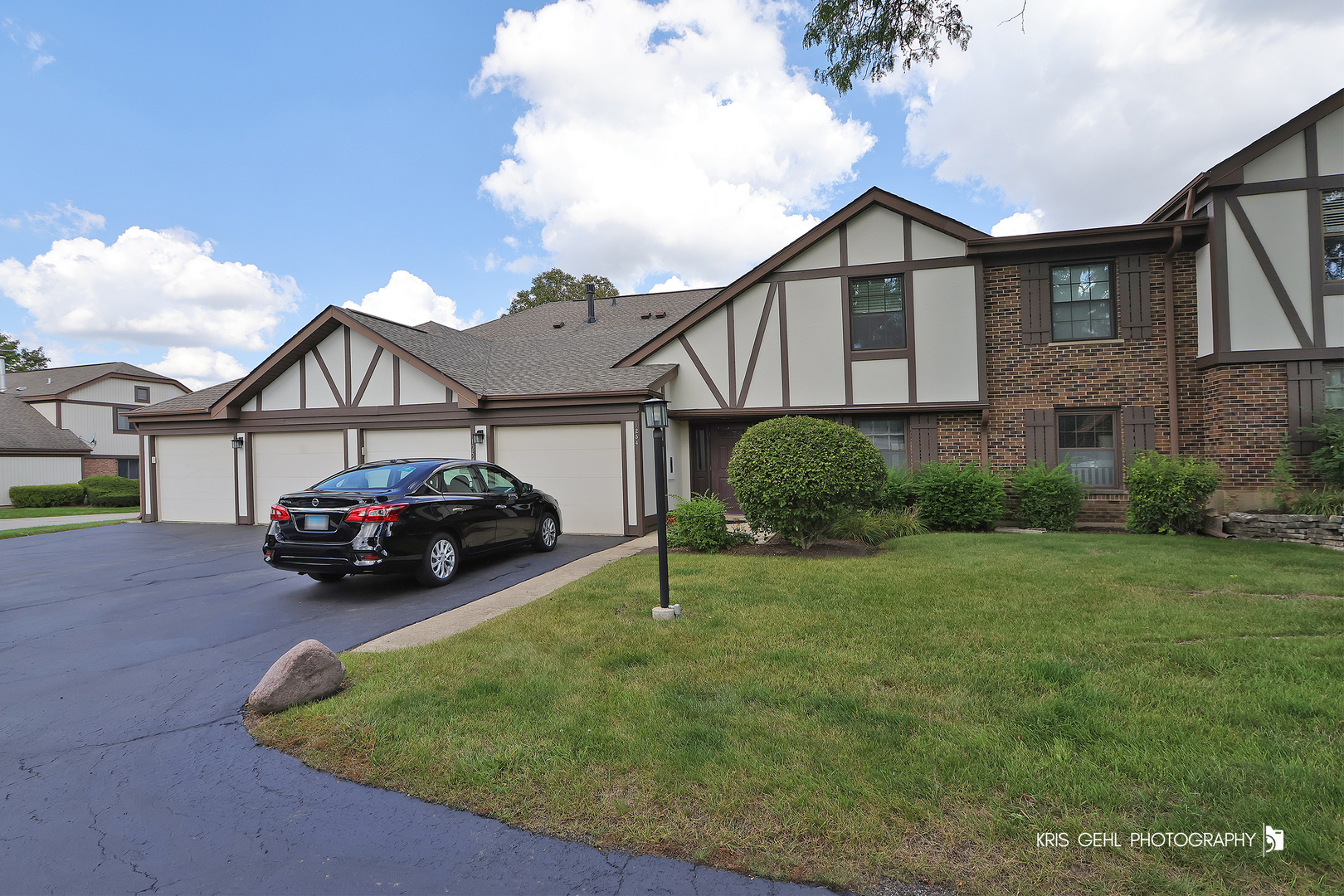 1254 Plum Tree Court #A2, Schaumburg, IL 60193