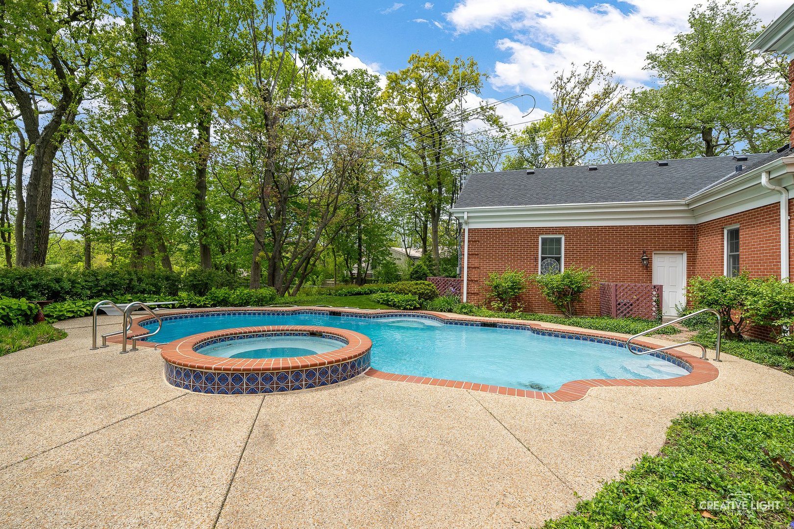 1900 Millburne Road, Lake Forest, IL 60045