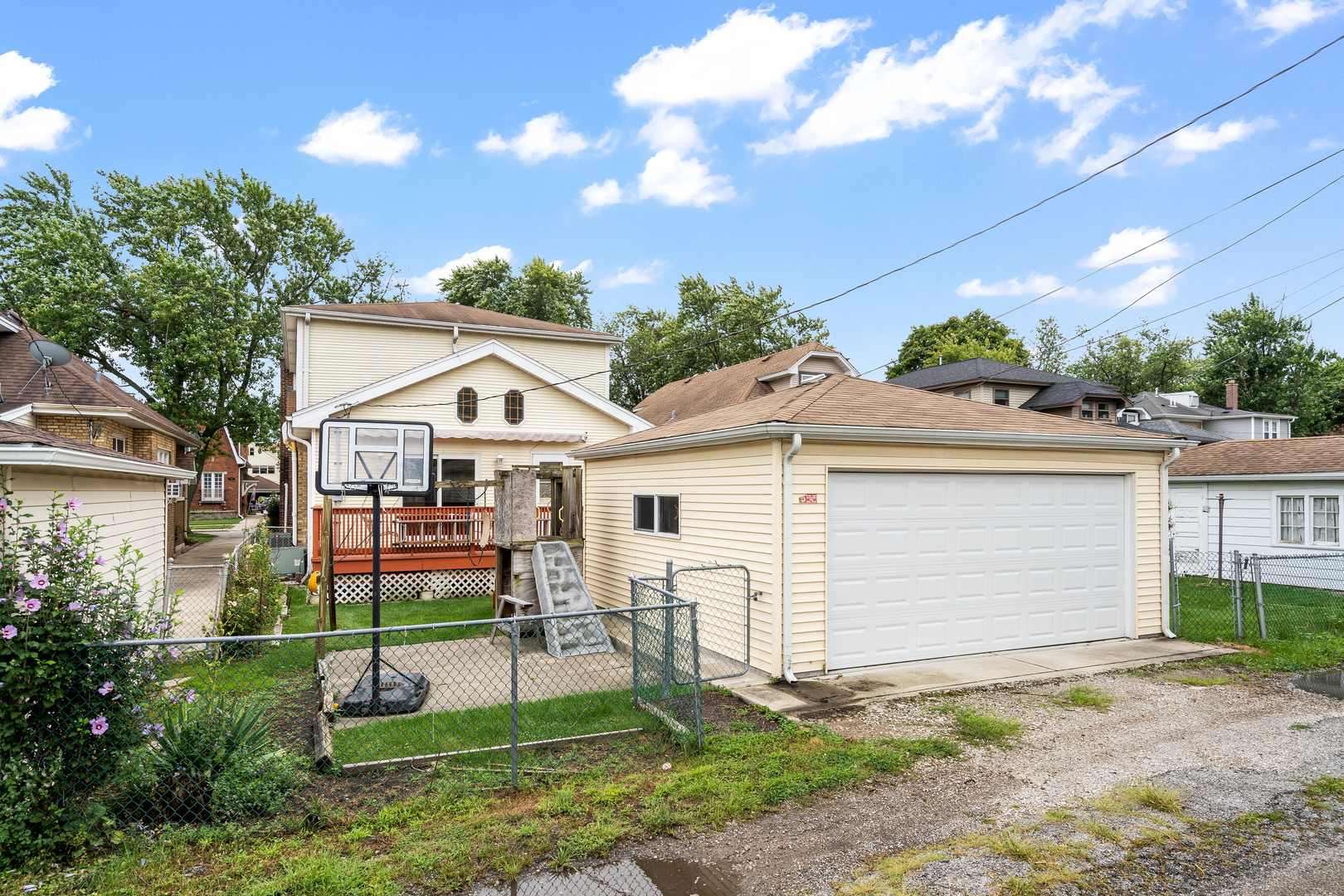 7324 W Lunt Avenue, Chicago, IL 60631