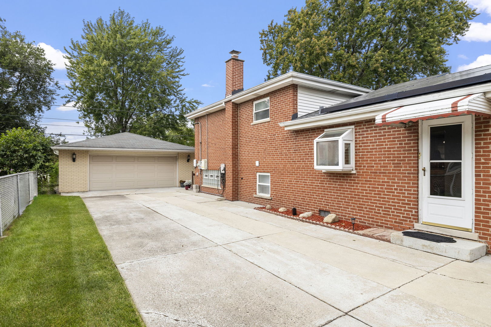 10720 Laramie Avenue, Oak Lawn, IL 60453