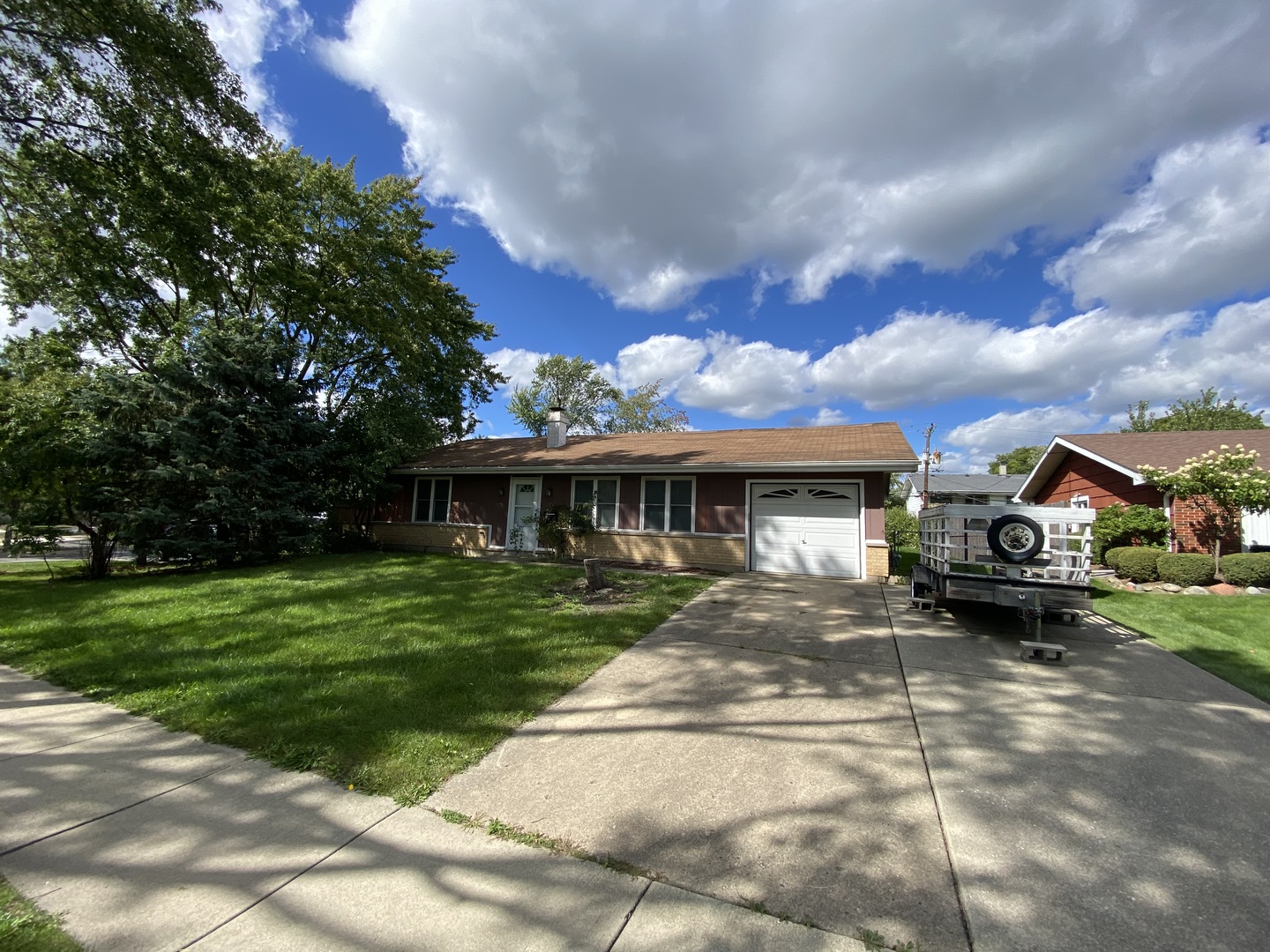 1530 Hassell Road, Hoffman Estates, IL 60169