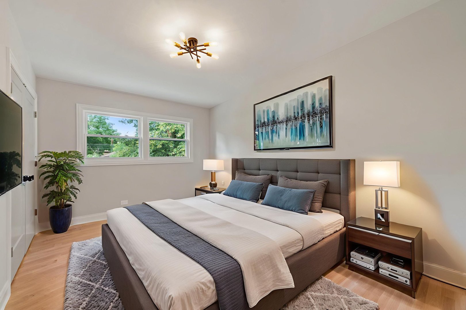319 Kilpatrick Avenue, Wilmette, IL 60091