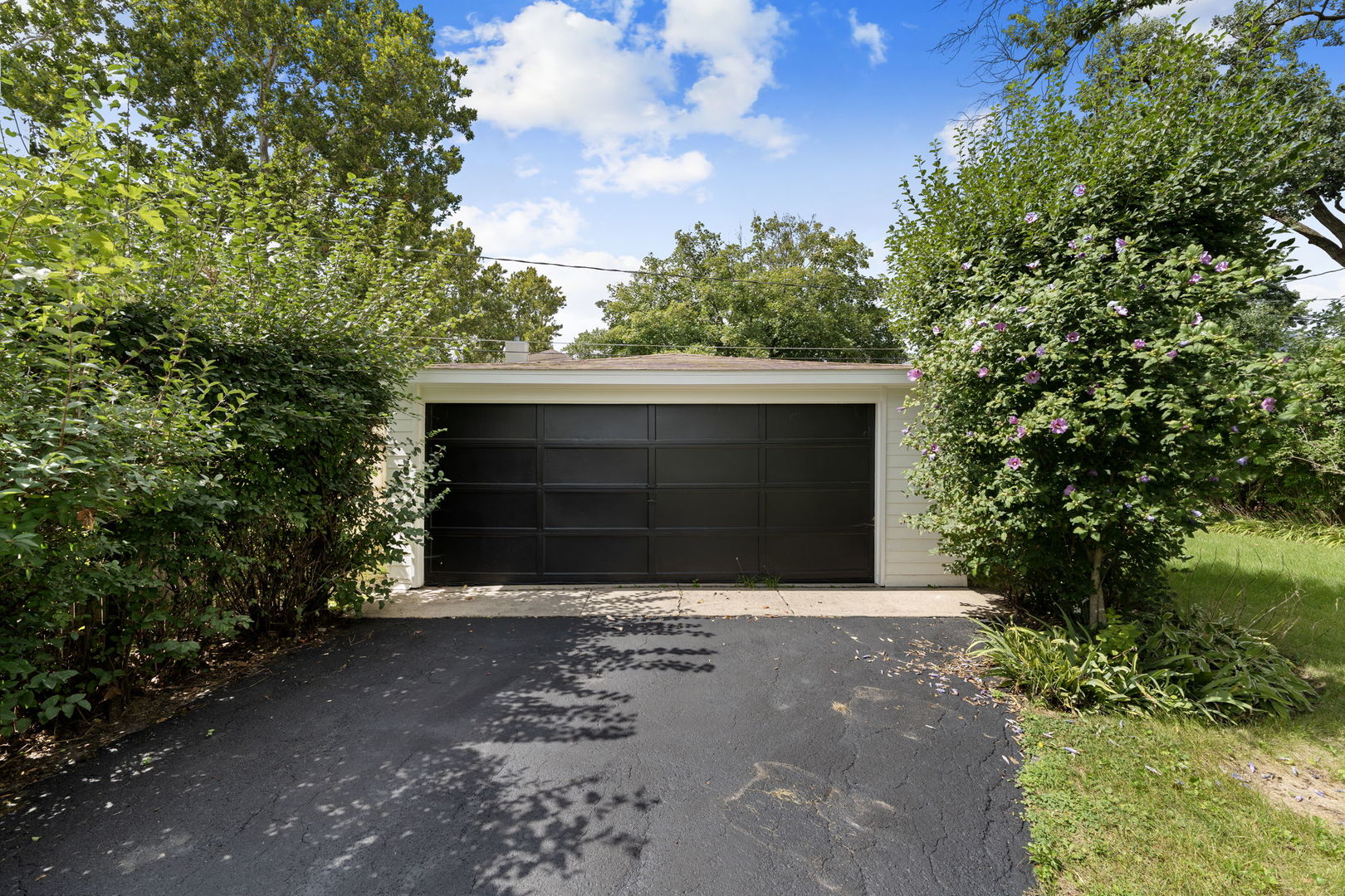 319 Kilpatrick Avenue, Wilmette, IL 60091