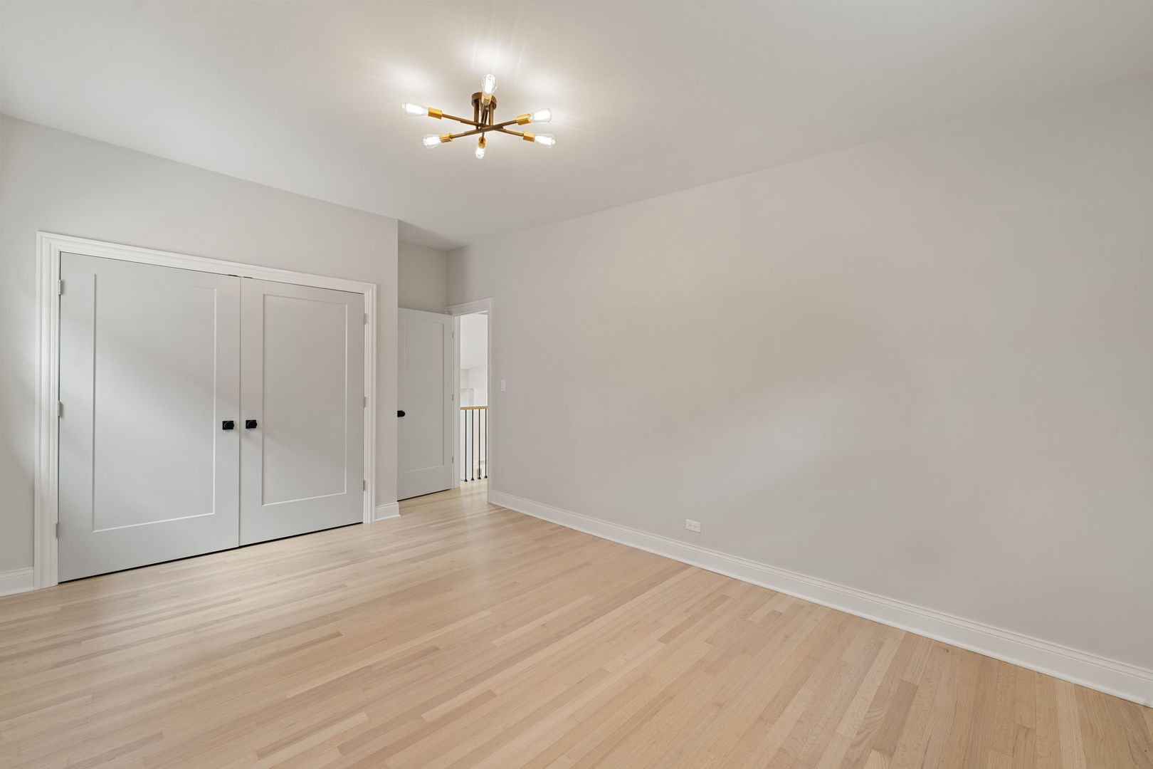 319 Kilpatrick Avenue, Wilmette, IL 60091