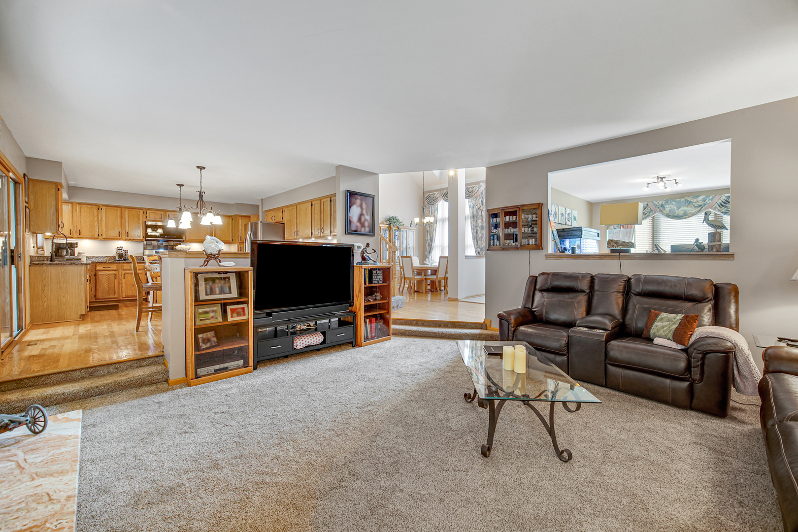 67 Shelby Court, Vernon Hills, IL 60061
