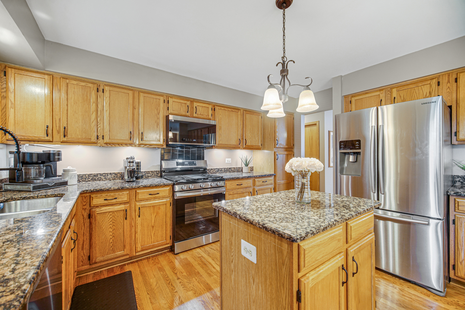 67 Shelby Court, Vernon Hills, IL 60061