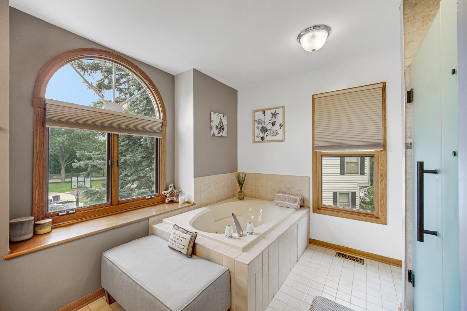 67 Shelby Court, Vernon Hills, IL 60061