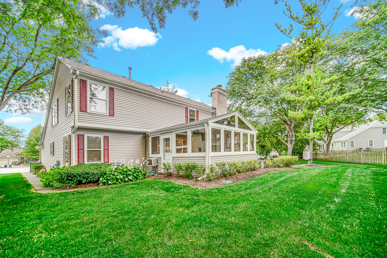 67 Shelby Court, Vernon Hills, IL 60061