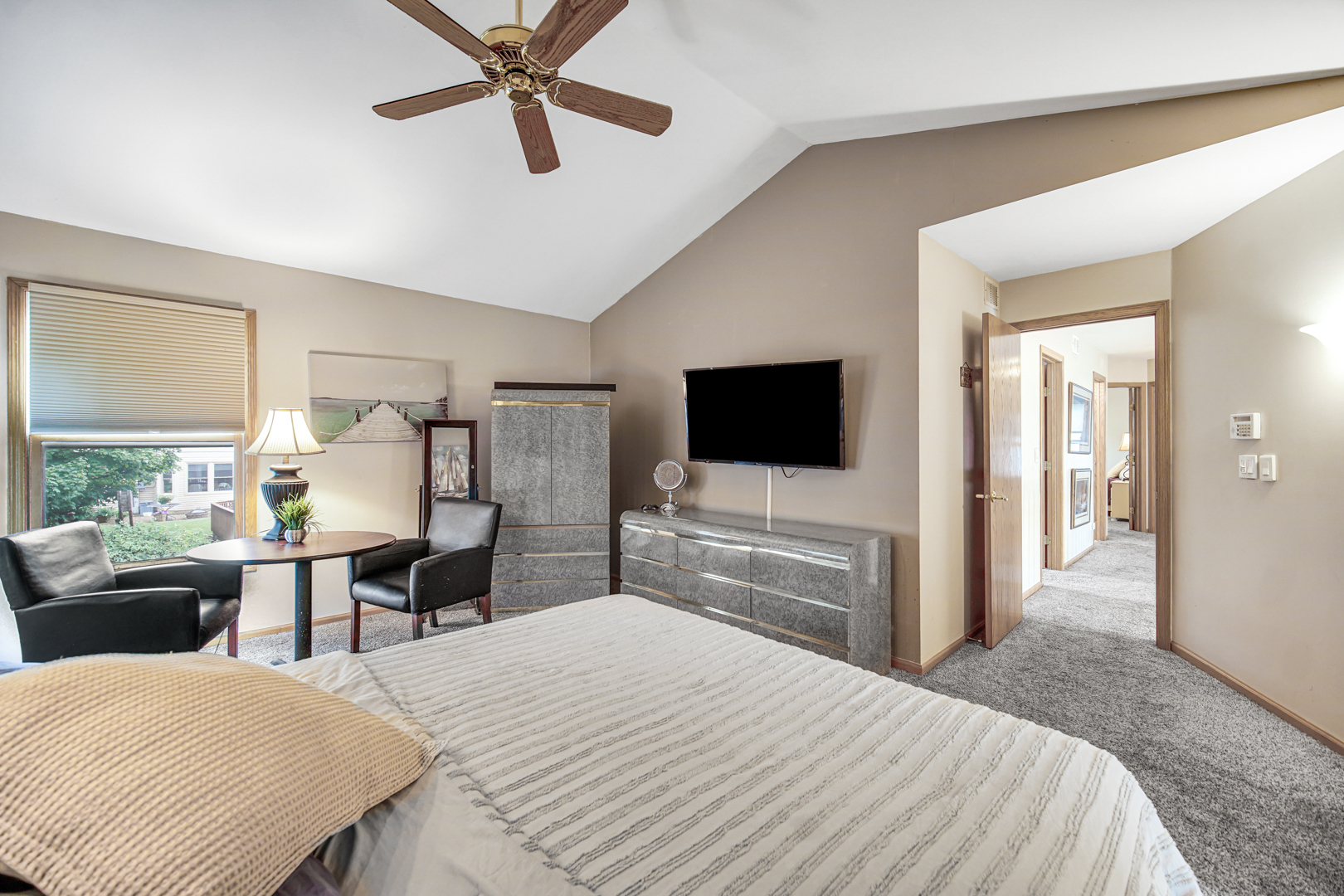 67 Shelby Court, Vernon Hills, IL 60061