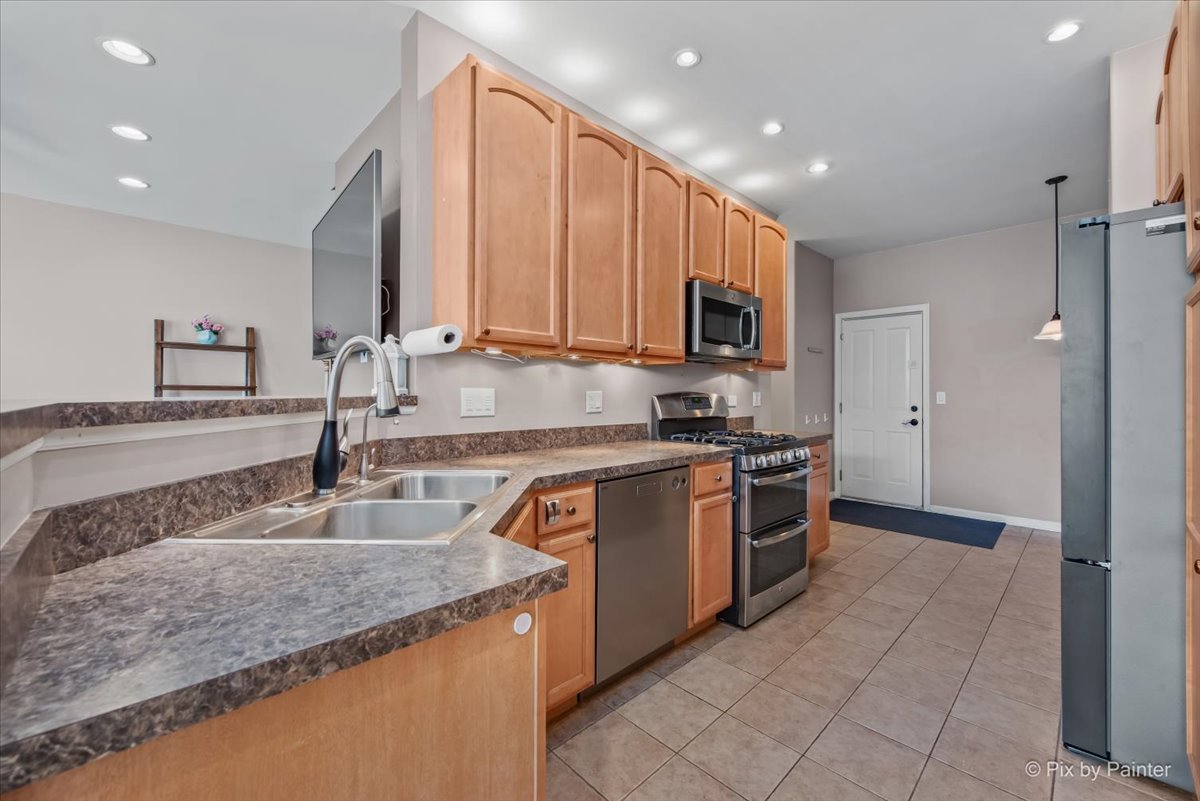 311 Katrina Lane, Algonquin, IL 60102