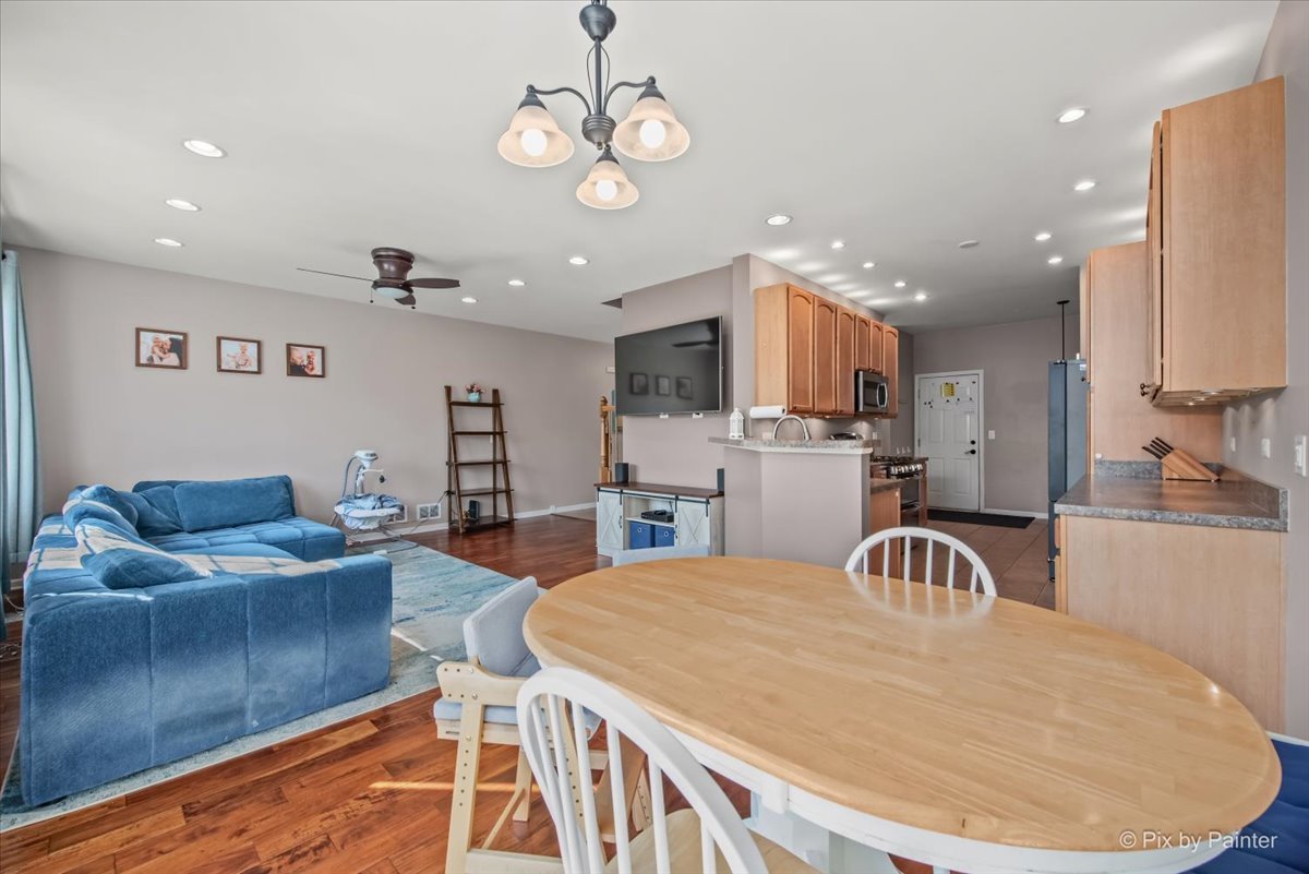 311 Katrina Lane, Algonquin, IL 60102