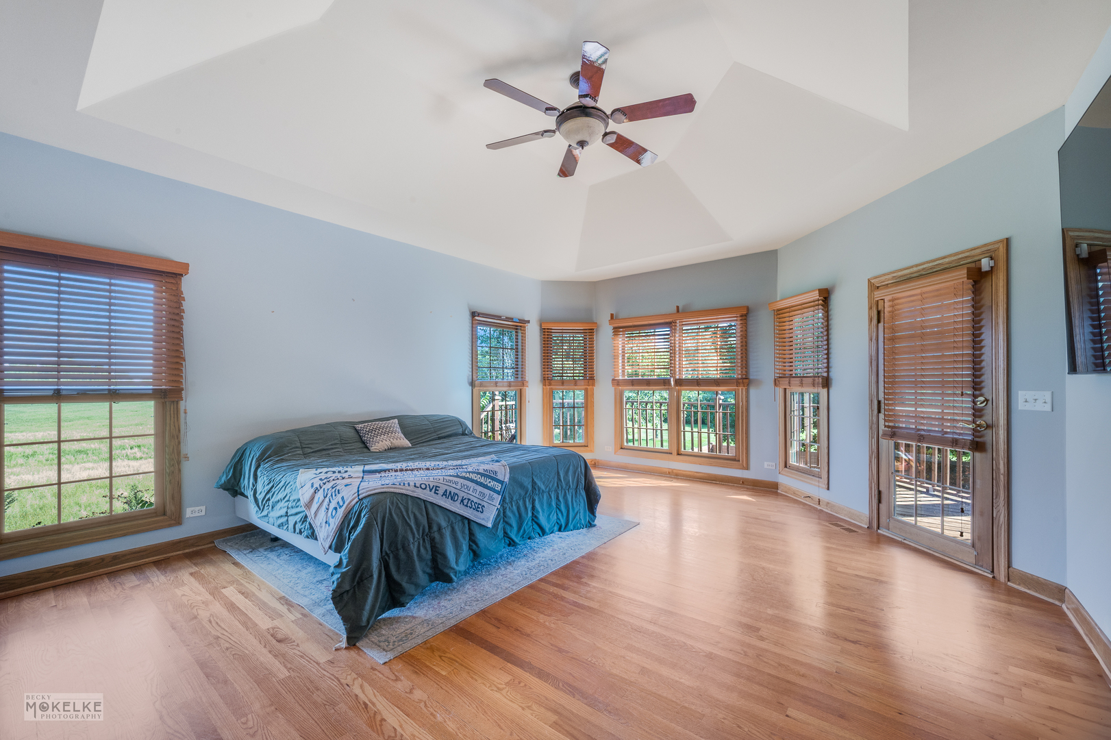 833 Carolyn Court, Elburn, IL 60119
