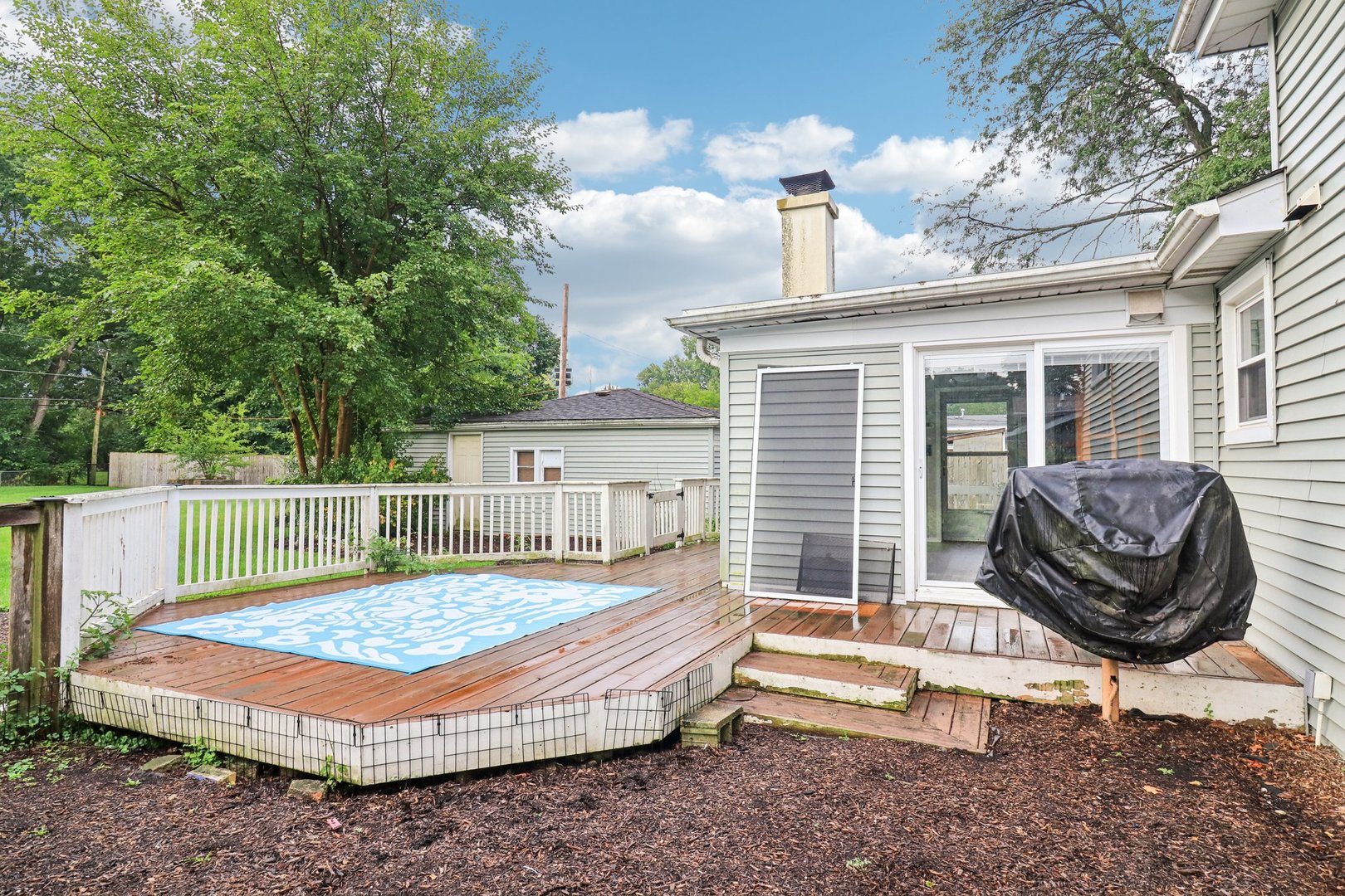 37371 N Shirley Drive, Gurnee, IL 60031