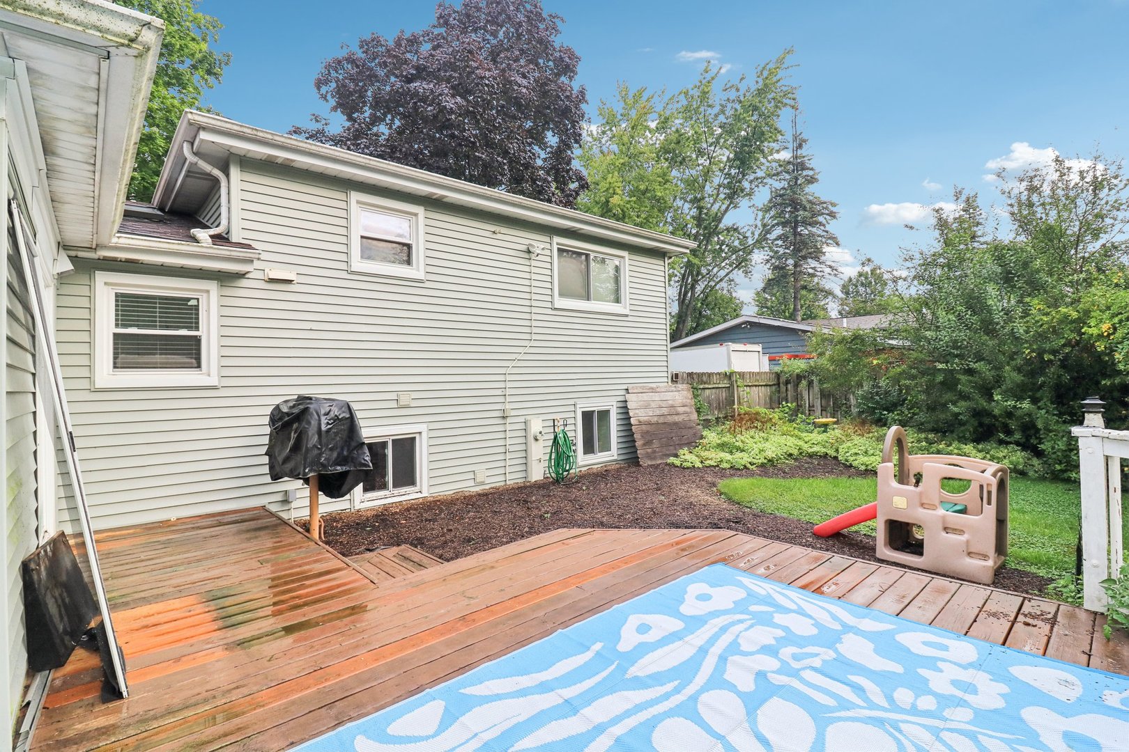 37371 N Shirley Drive, Gurnee, IL 60031