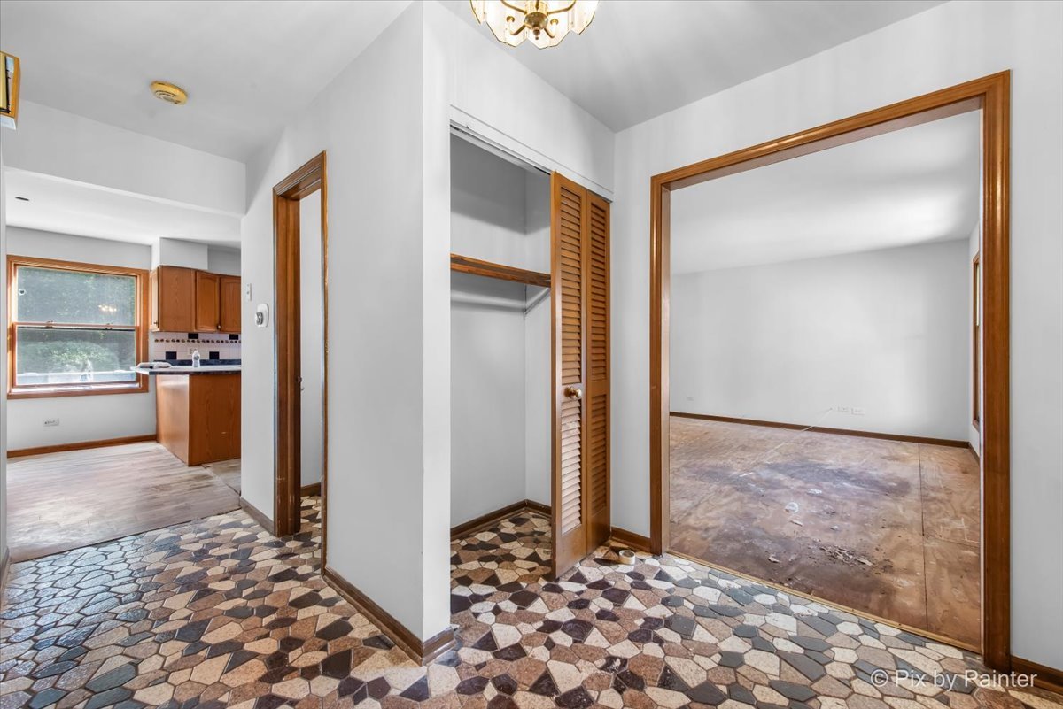 7615 W Andrea Lane, Crystal Lake, IL 60012