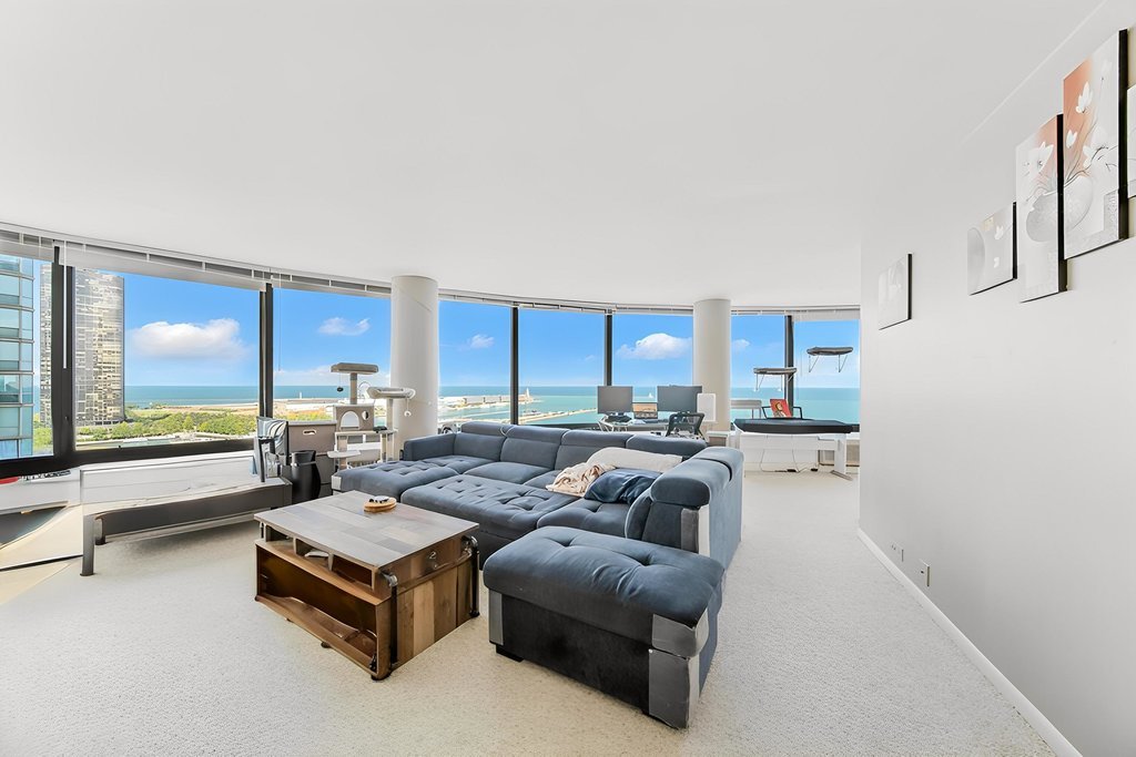 155 N Harbor Drive #1708, Chicago, IL 60601