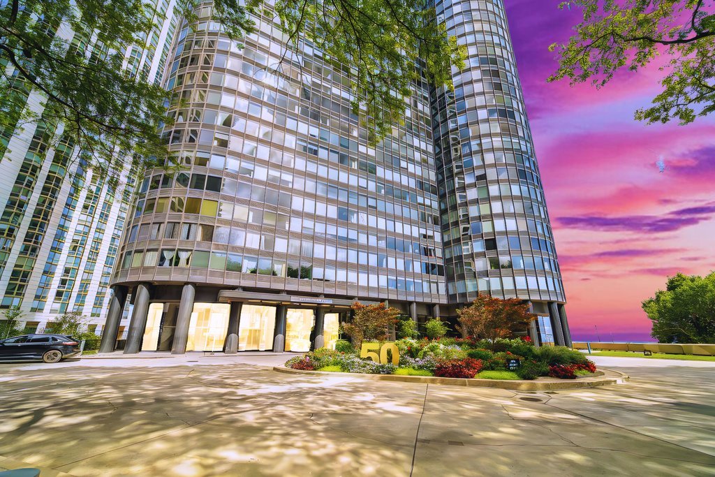 155 N Harbor Drive #1708, Chicago, IL 60601