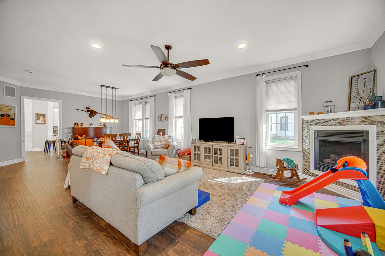 604 W Washington Street, Morris, IL 60450