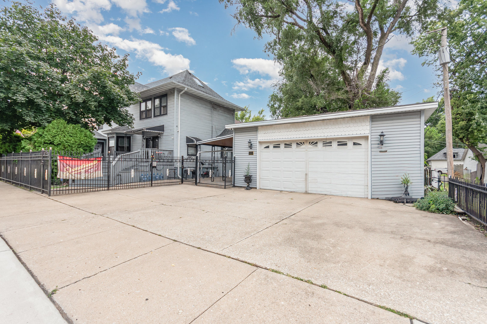Maywood, IL 60153