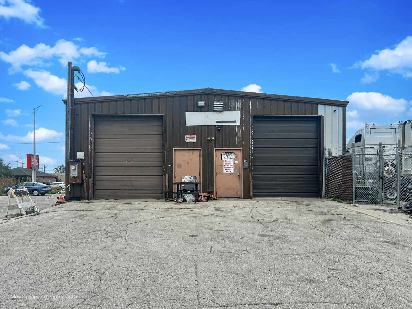 2535 Bernice Road, Lansing, IL 60438