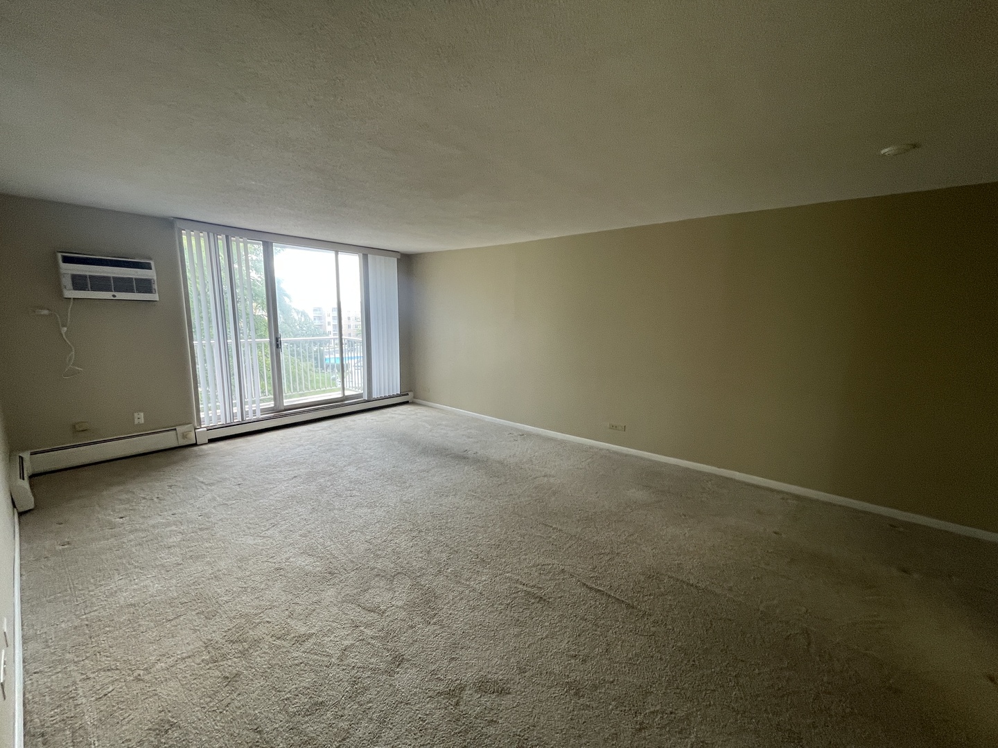 2222 S Stewart Avenue #5C, Lombard, IL 60148