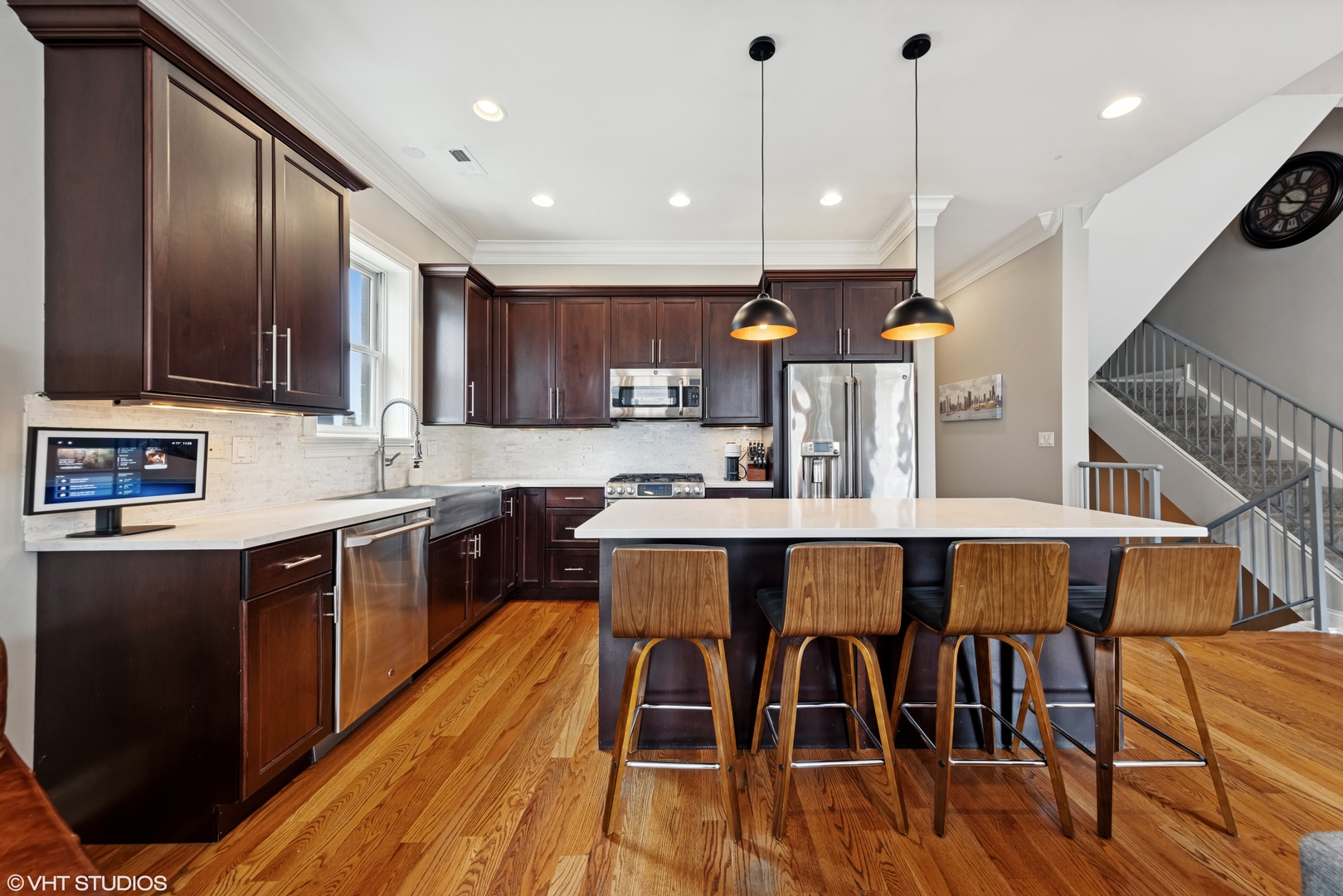 210 N Halsted Street #4, Chicago, IL 60661