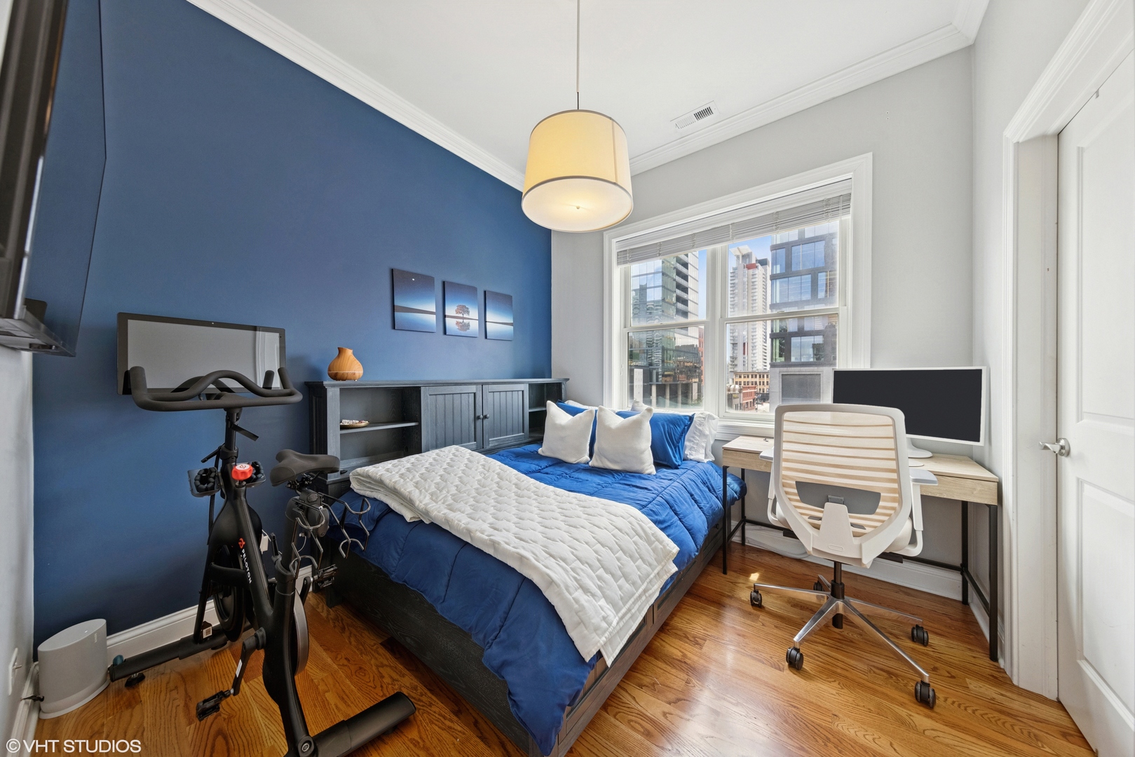 210 N Halsted Street #4, Chicago, IL 60661