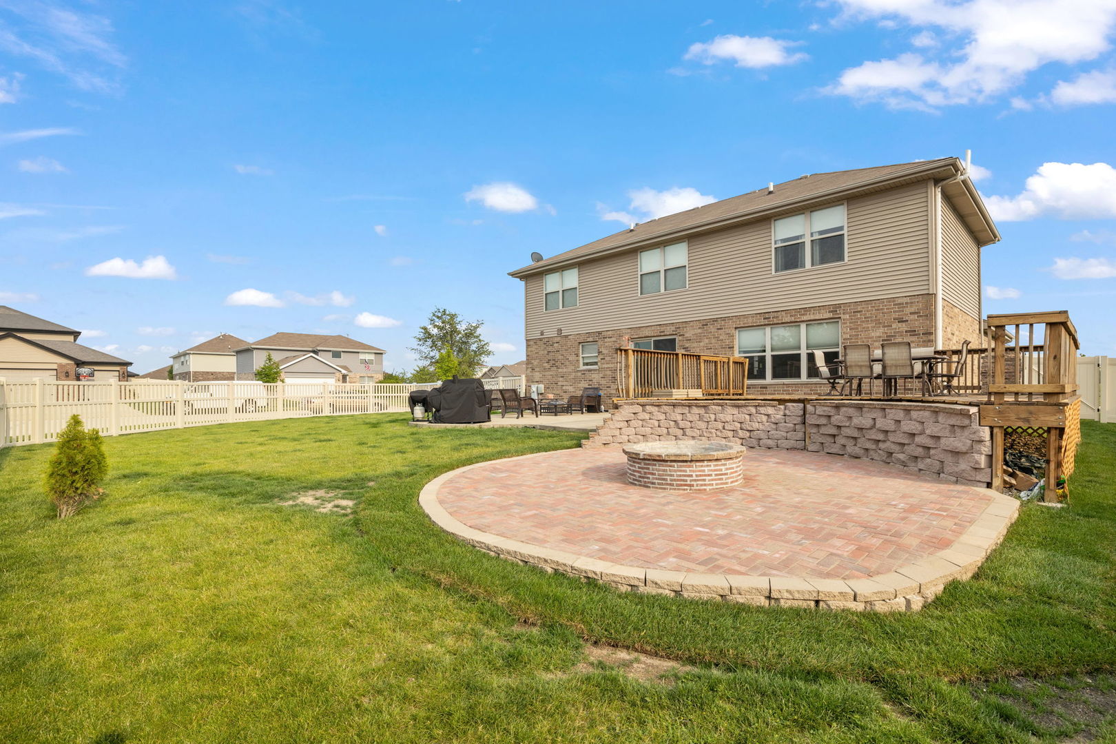 15826 Chippewa Lane, Manhattan, IL 60442