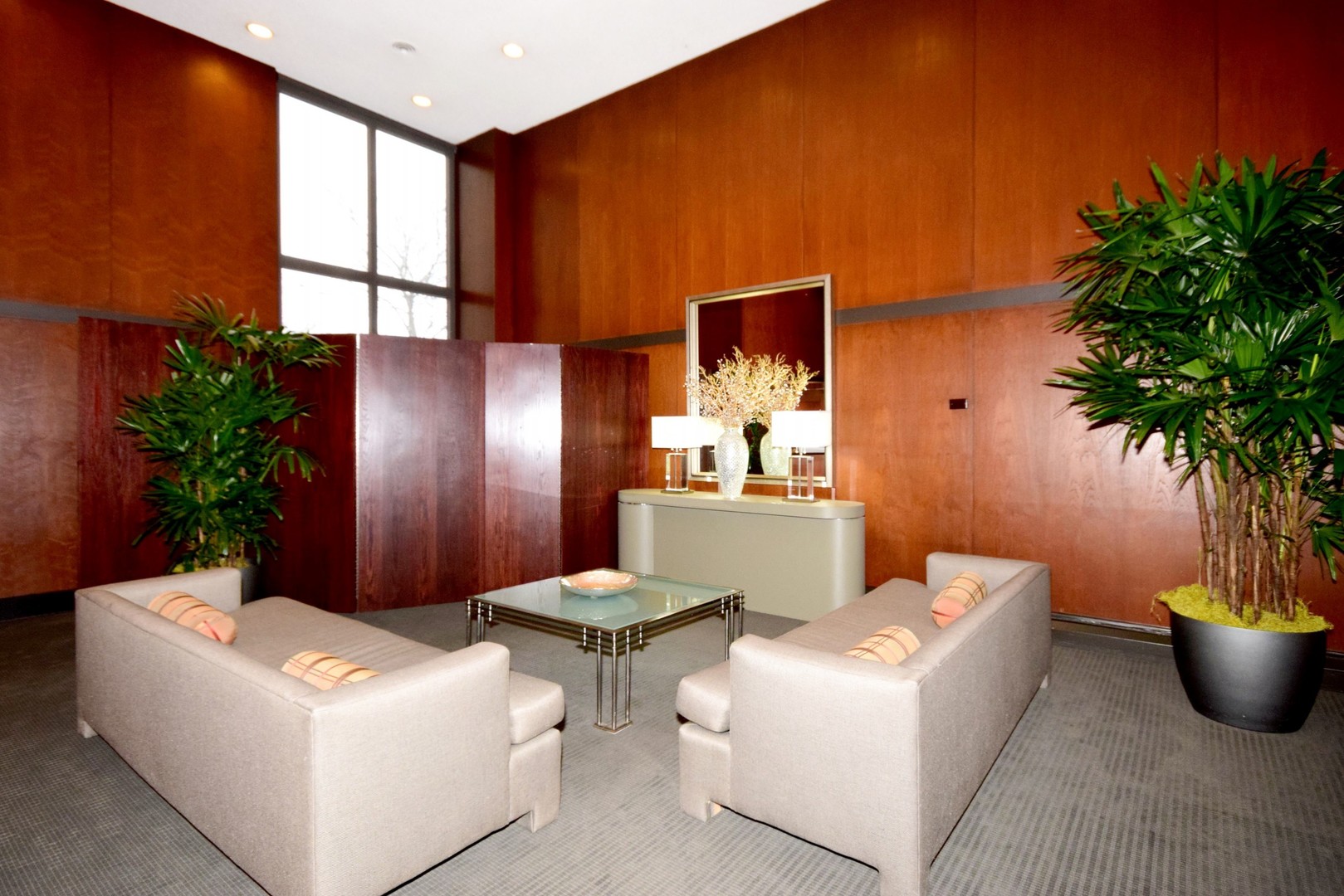5100 N Marine Drive #15D, Chicago, IL 60640