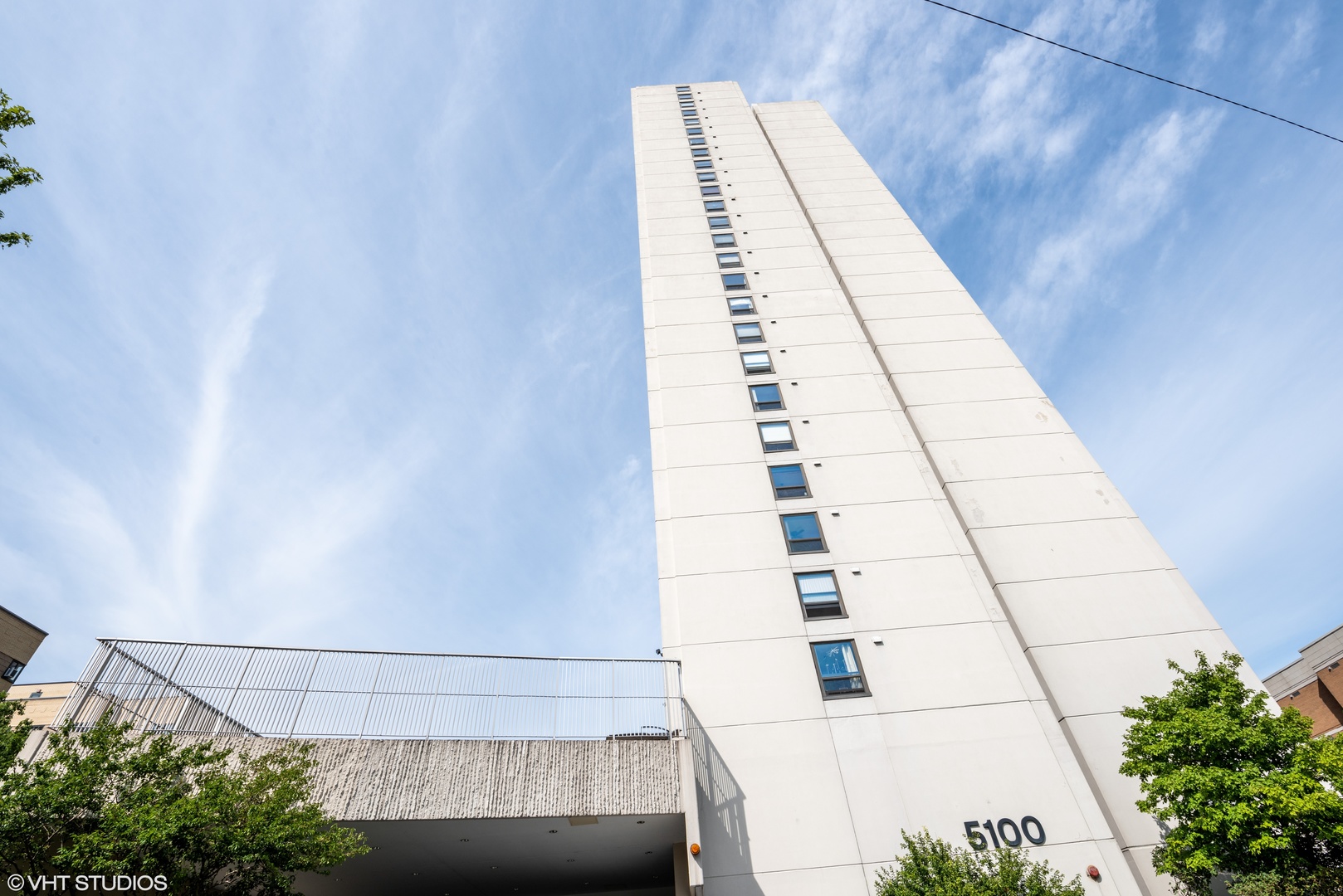 5100 N Marine Drive #15D, Chicago, IL 60640