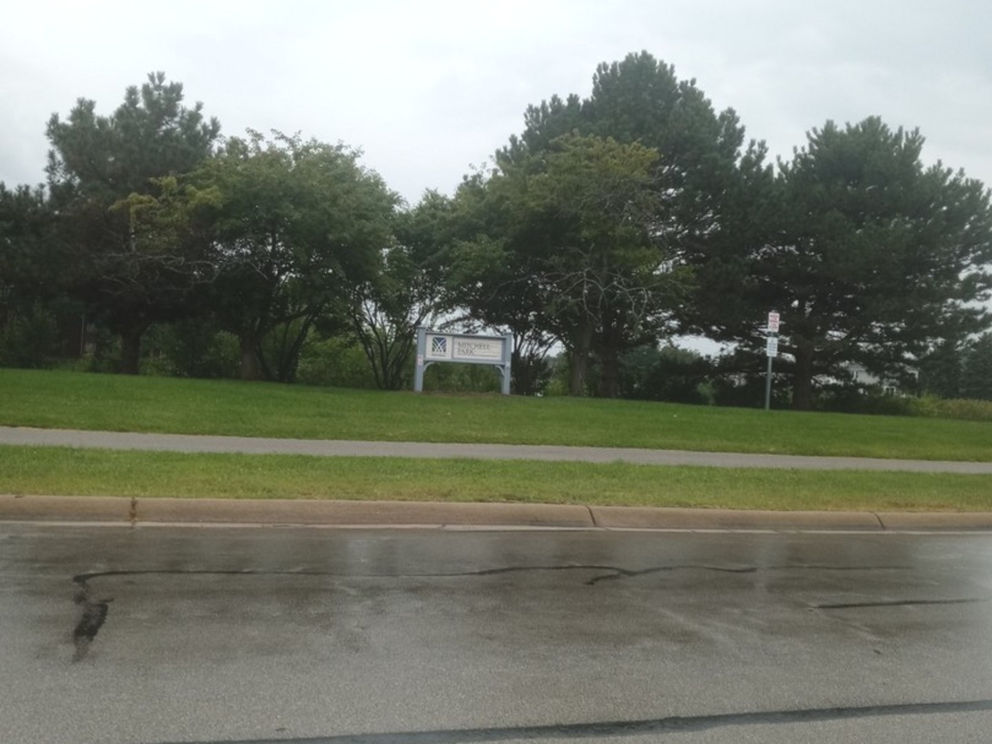 129 Elk Trail #329, Carol Stream, IL 60188