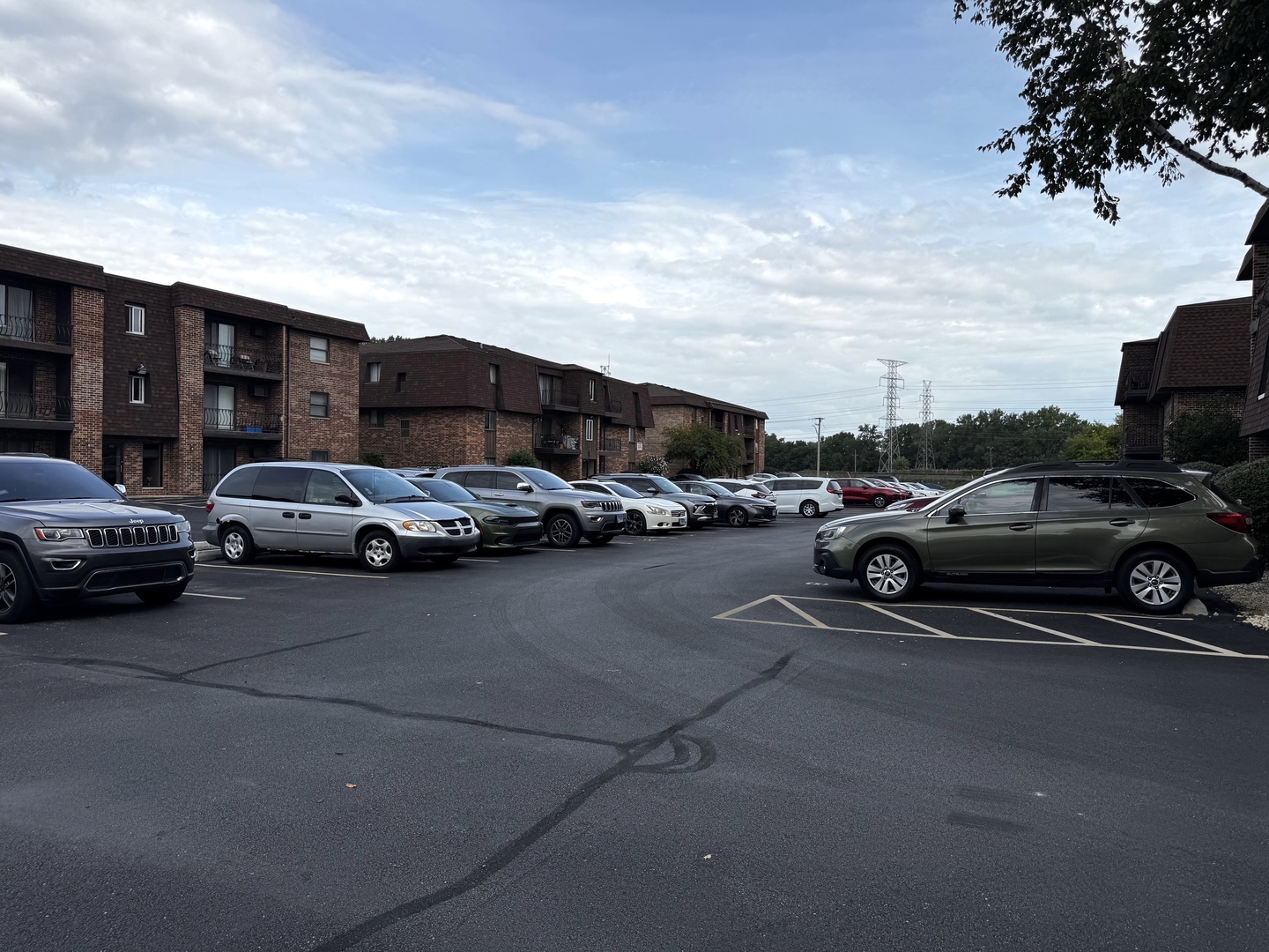 14536 Muskegon Avenue #3D, Burnham, IL 60633