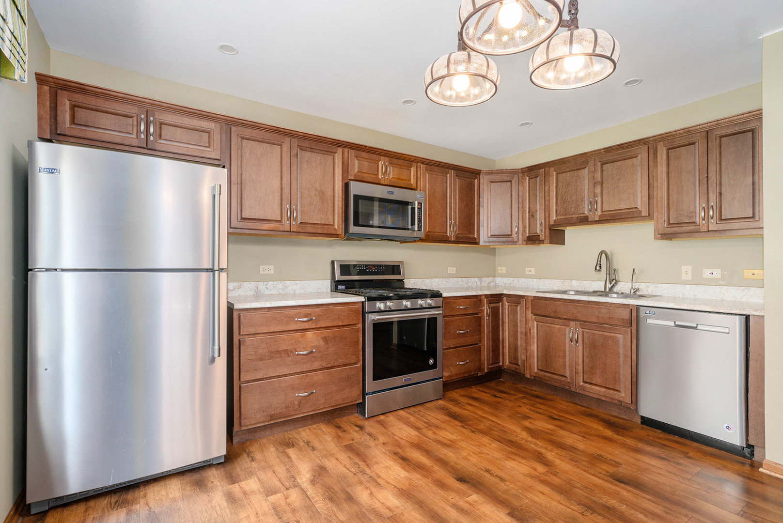112 Village Woods Drive, Crete, IL 60417