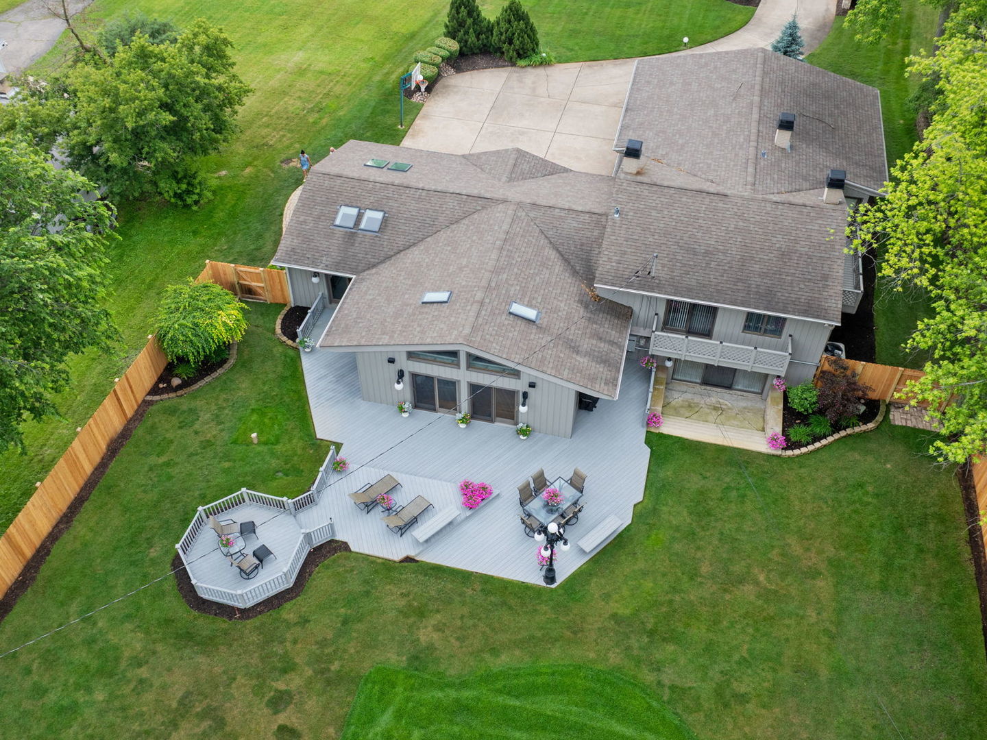19w040 22nd Street, Lombard, IL 60148