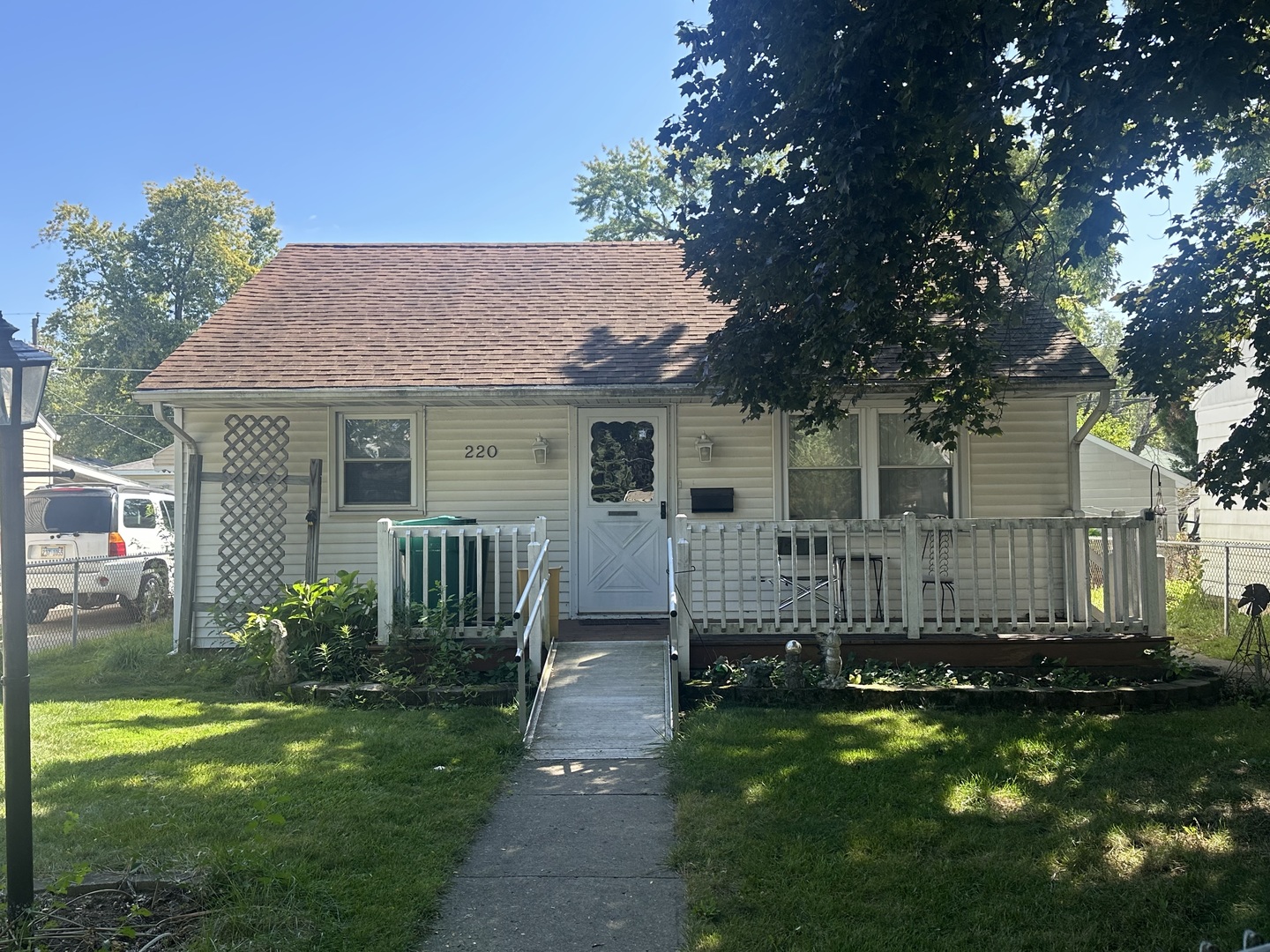 220 Park Drive, Joliet, IL 60436