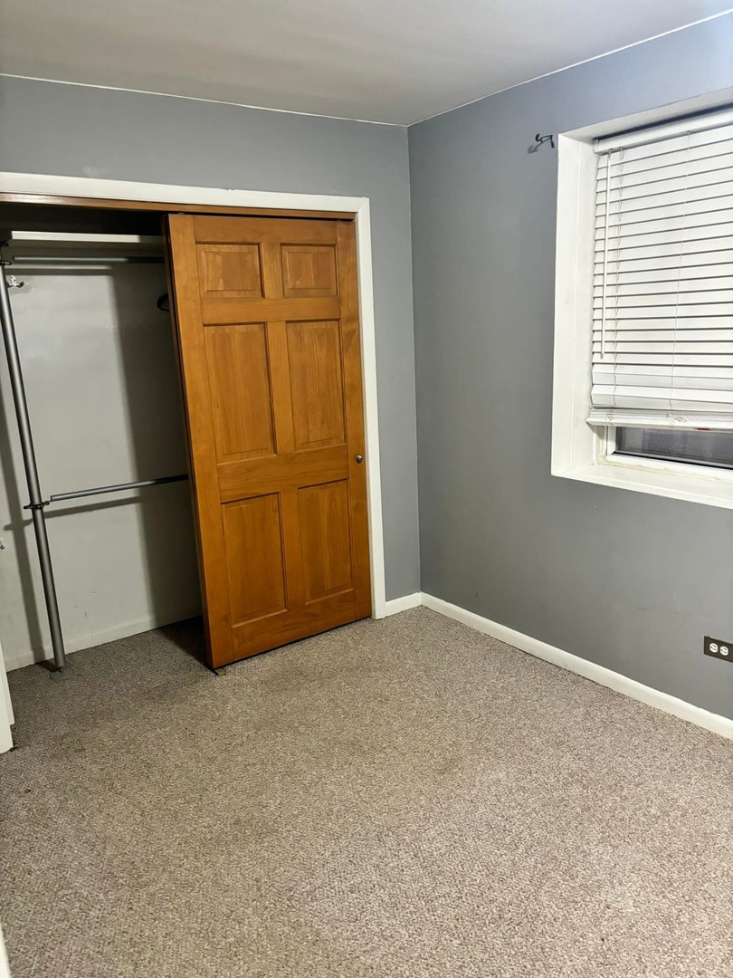2615 S Emerald Avenue #1F, Chicago, IL 60616