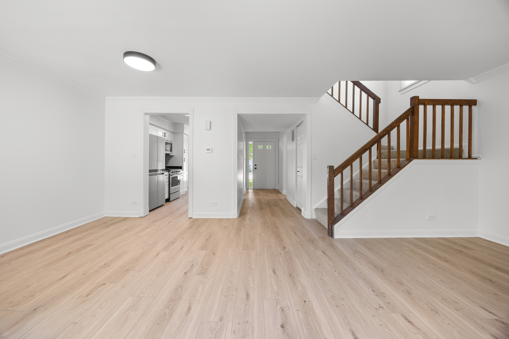 1103 SOUTHBRIDGE Lane #1103, Schaumburg, IL 60194
