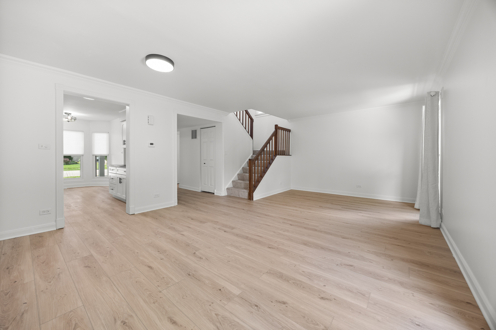 1103 SOUTHBRIDGE Lane #1103, Schaumburg, IL 60194