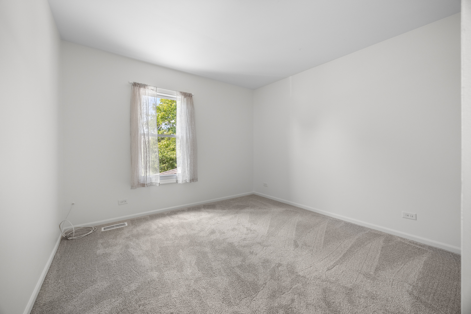 1103 SOUTHBRIDGE Lane #1103, Schaumburg, IL 60194