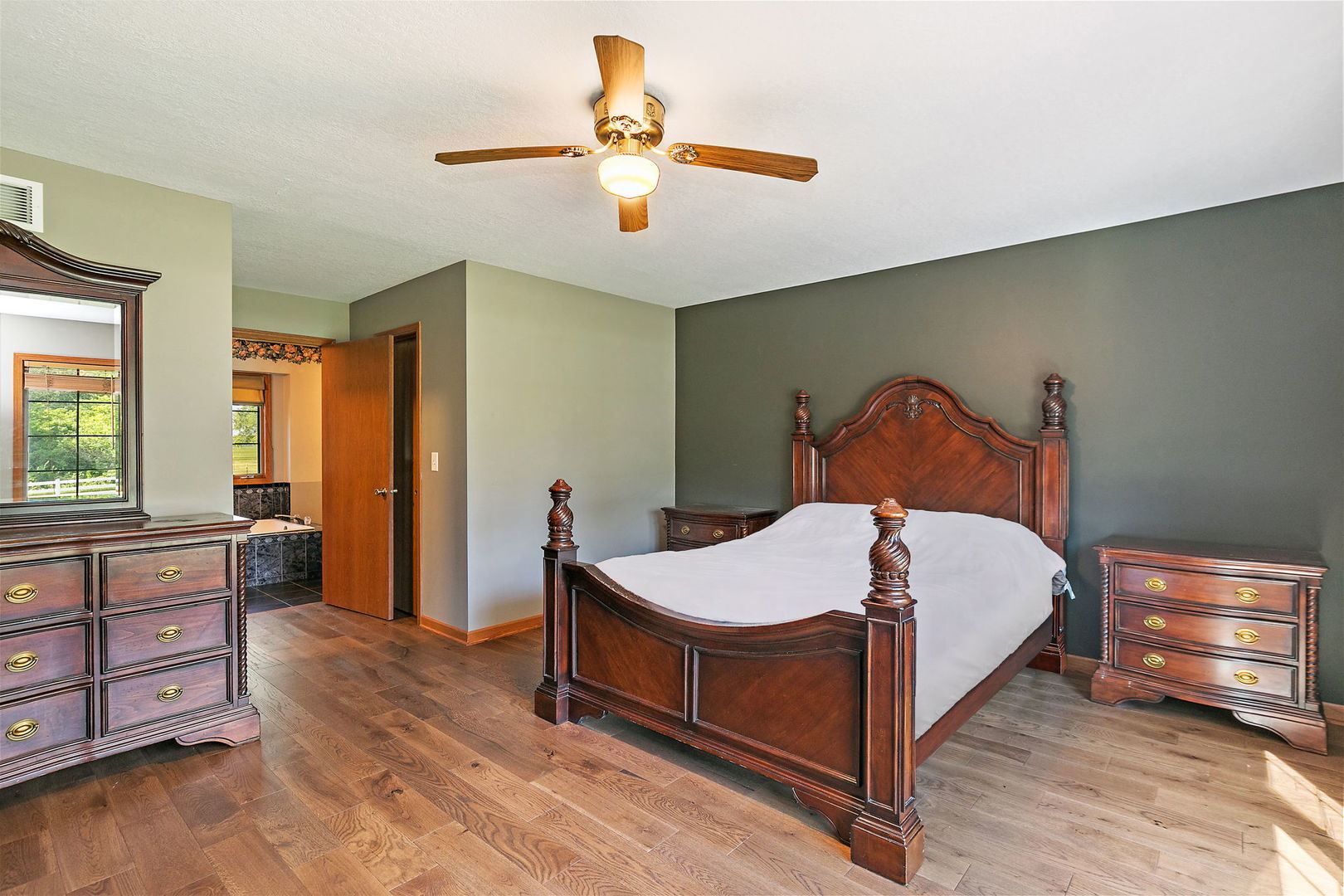 17707 IL-113, Custer Park, IL 60481