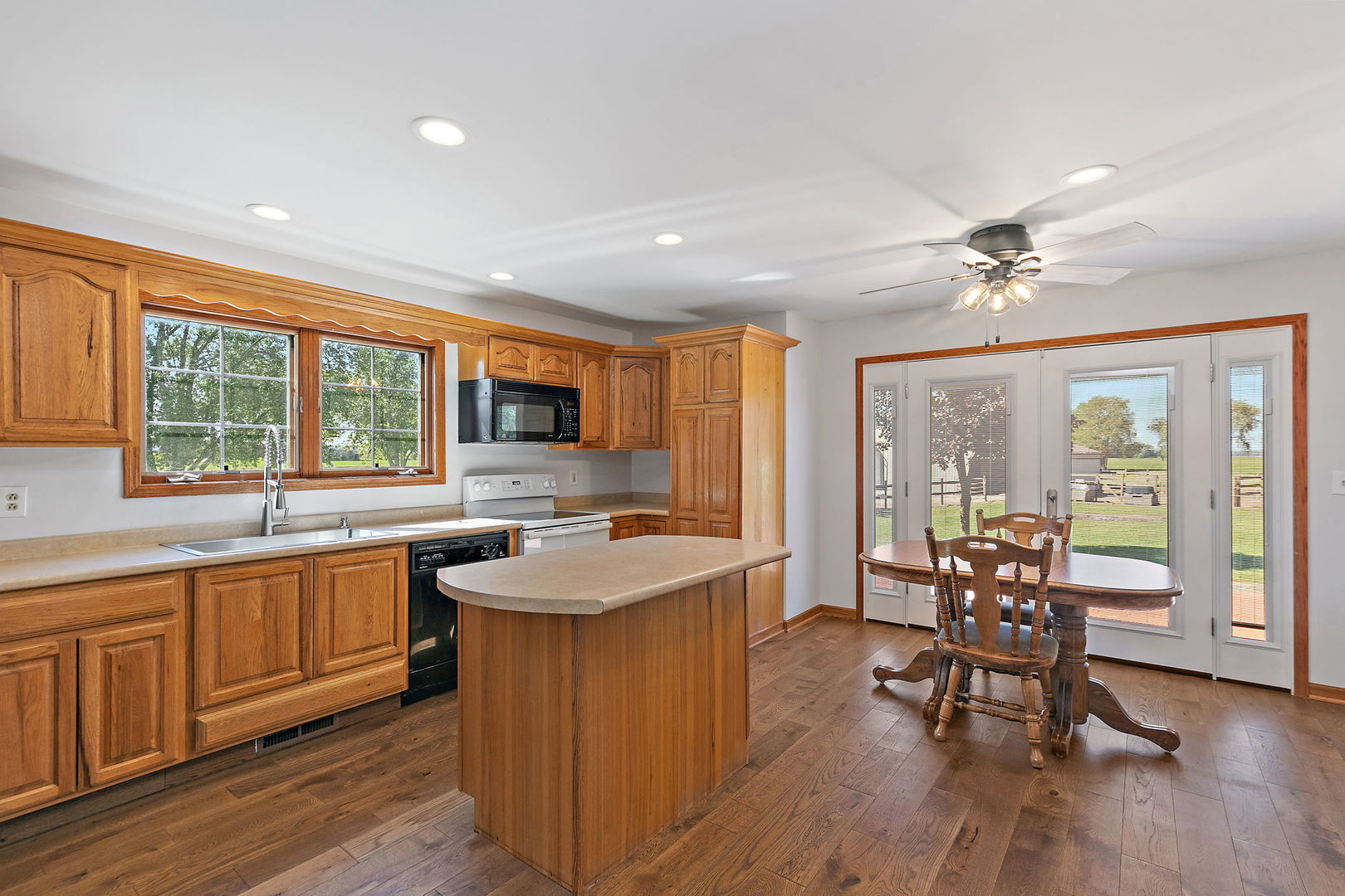 17707 IL-113, Custer Park, IL 60481