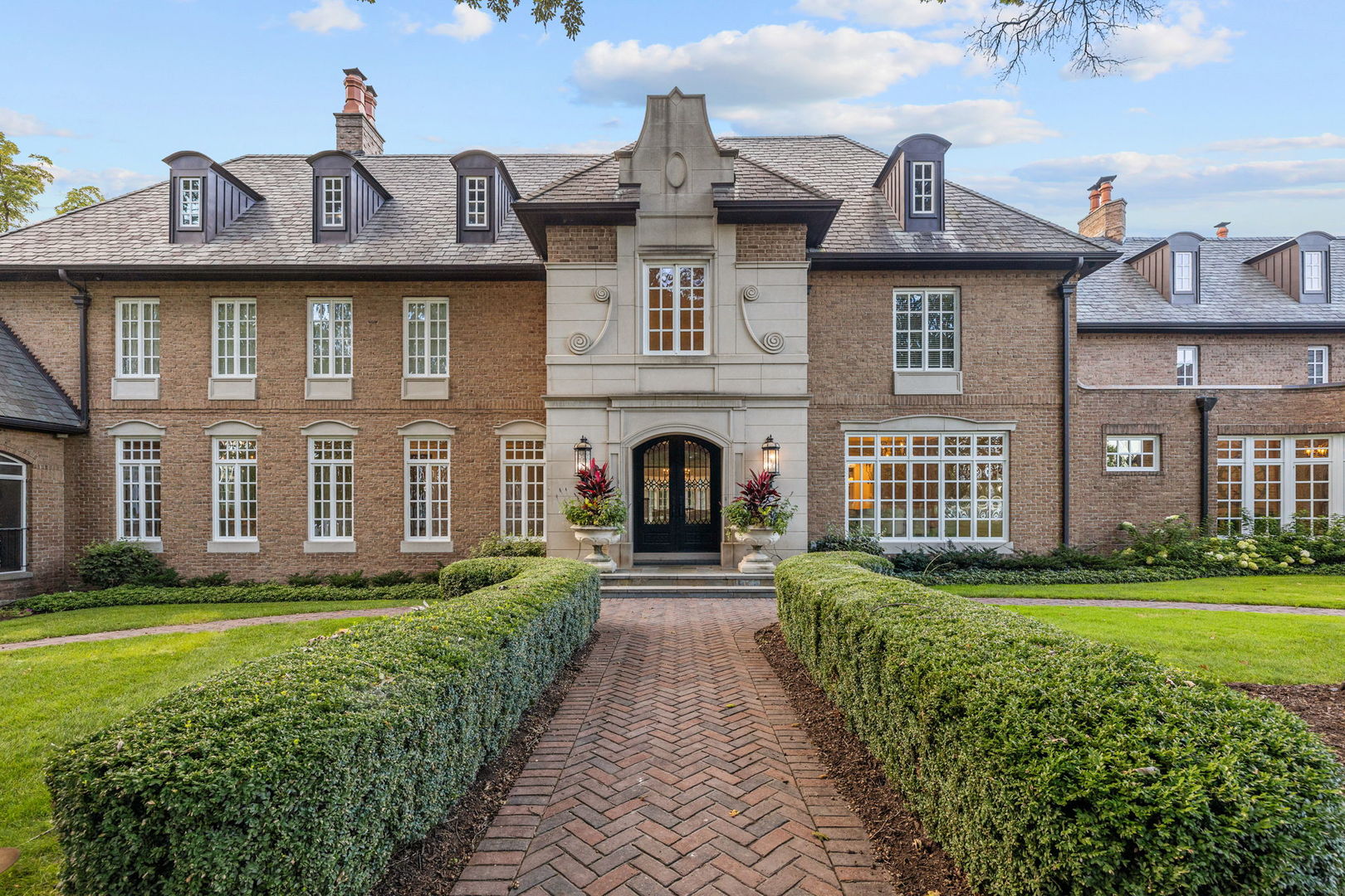 5021 Minkler Road, Yorkville, IL 60560