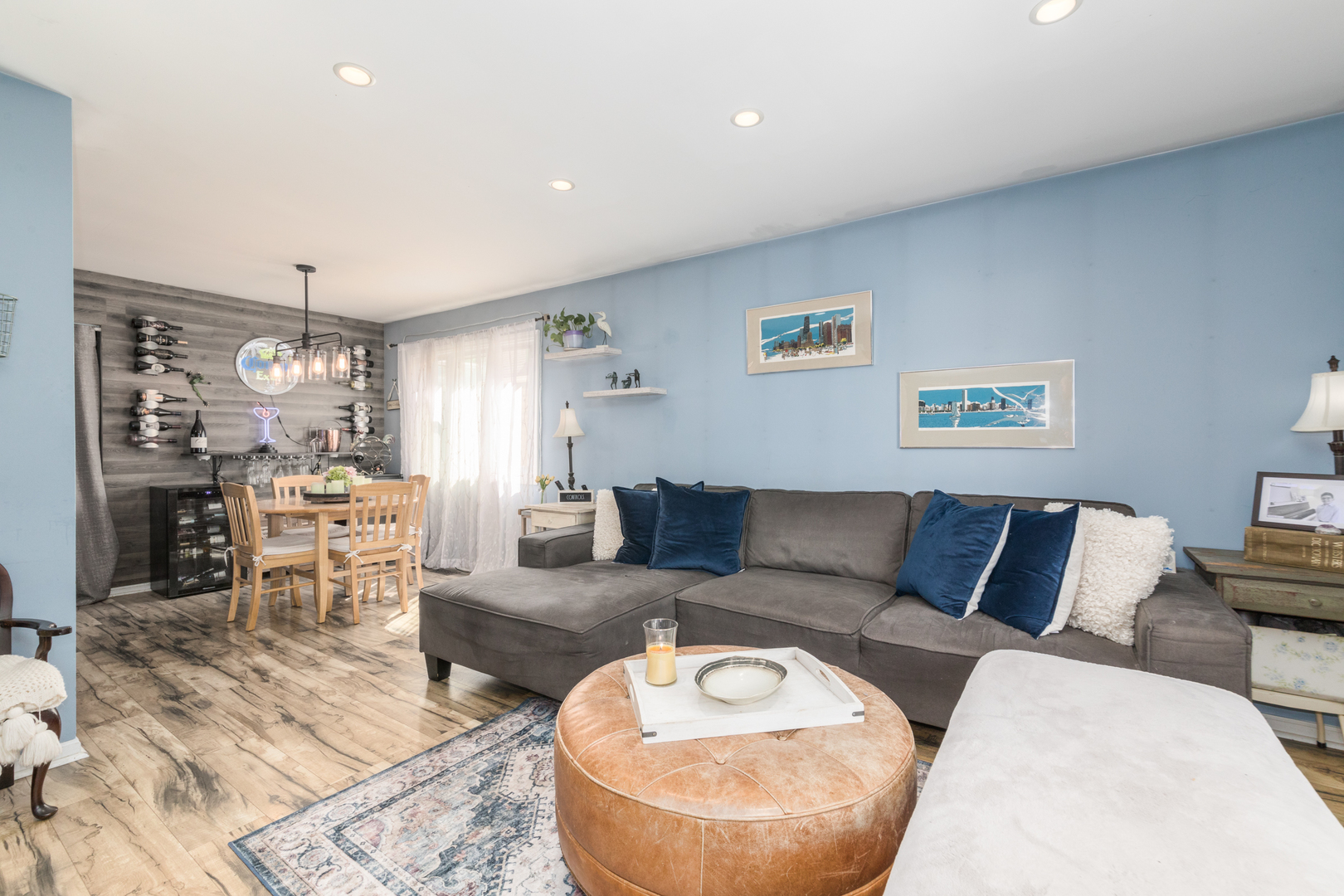 3831 Grove Avenue #1S, Brookfield, IL 60513