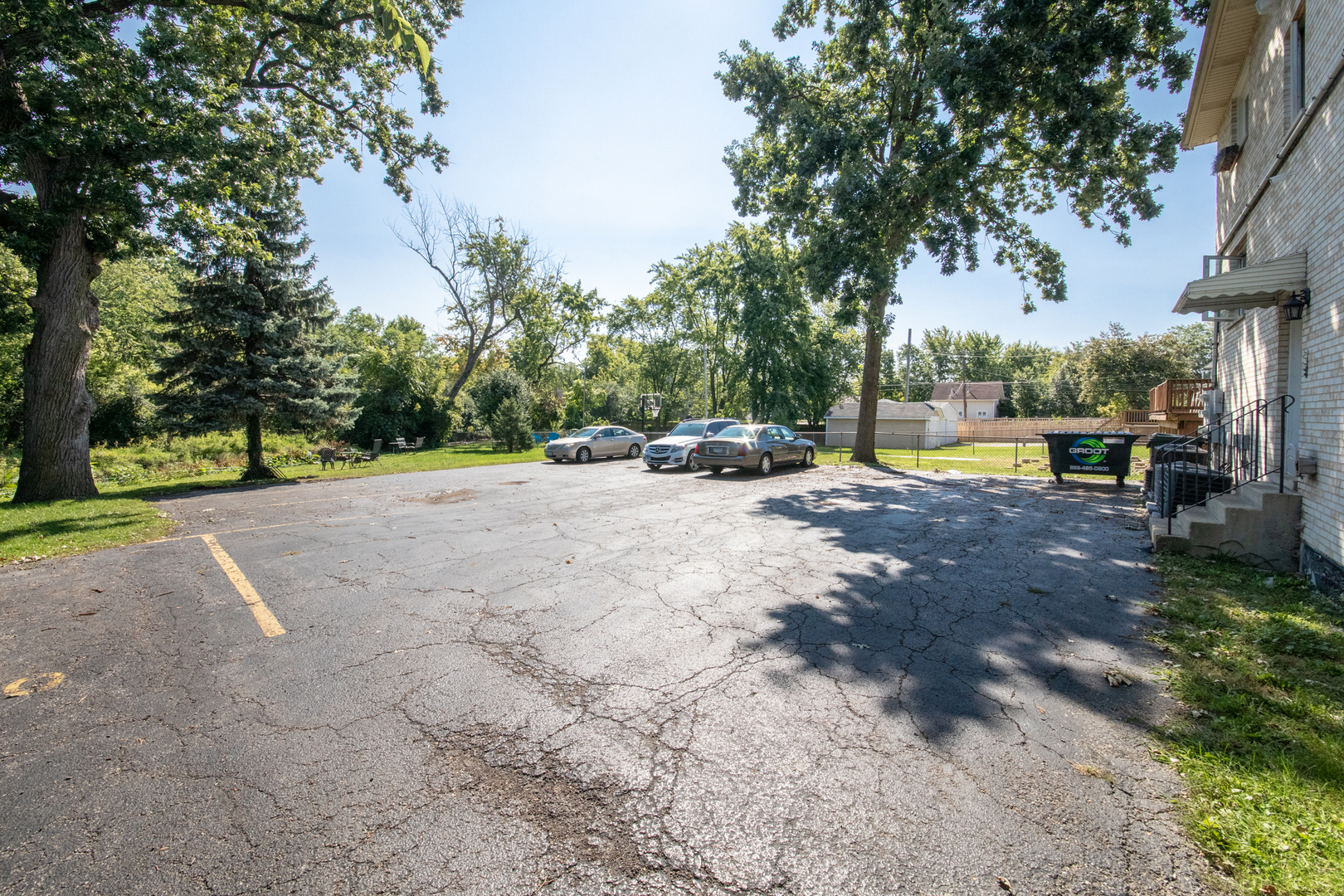 3831 Grove Avenue #1S, Brookfield, IL 60513