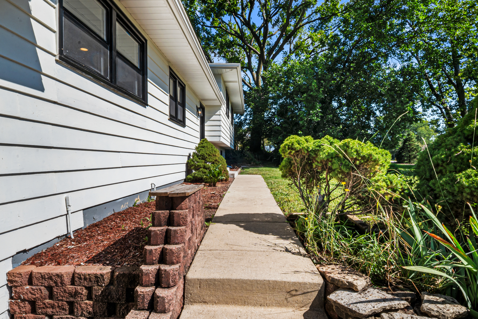 3S126 Park Boulevard, Glen Ellyn, IL 60137
