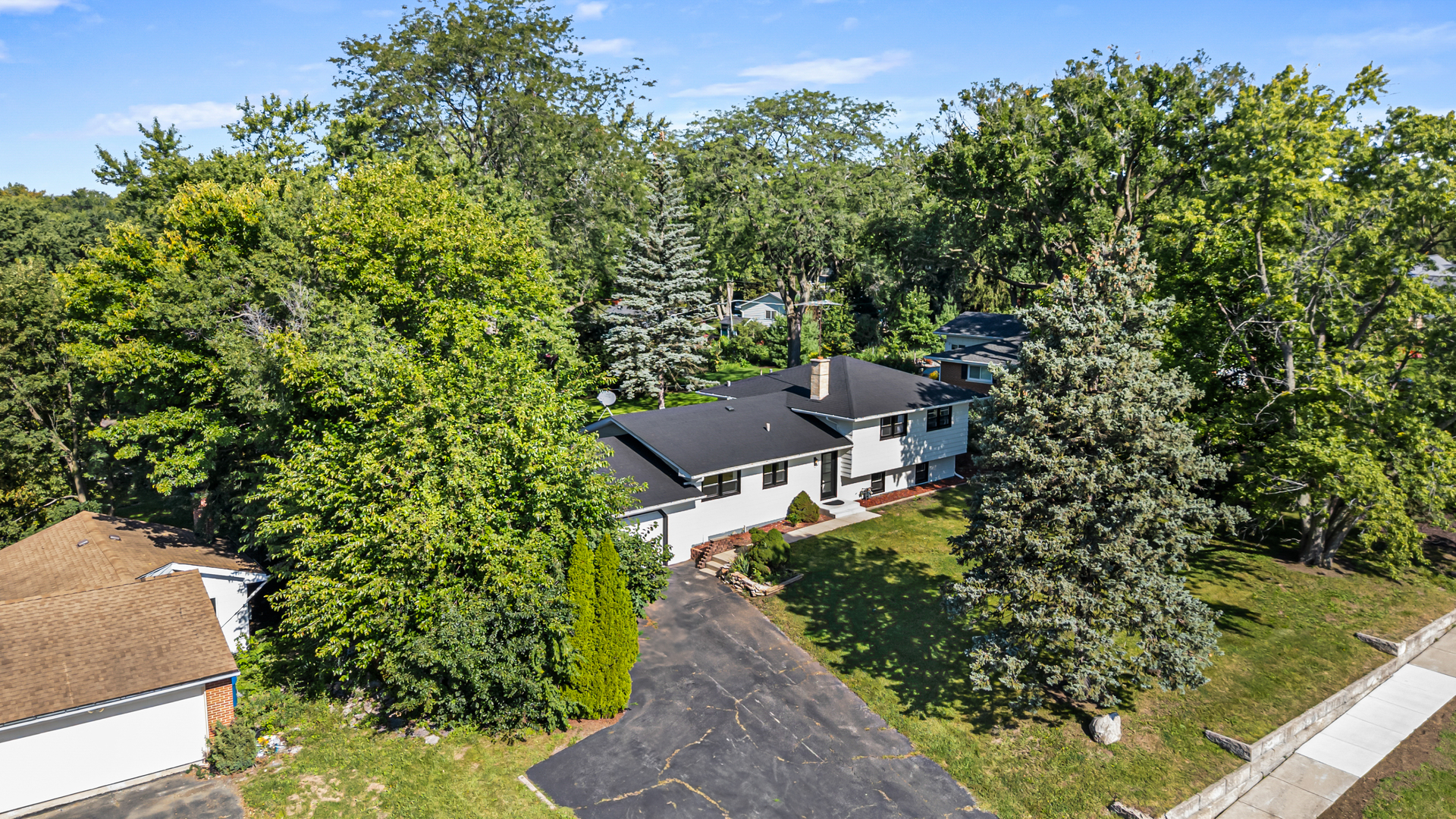 3S126 Park Boulevard, Glen Ellyn, IL 60137