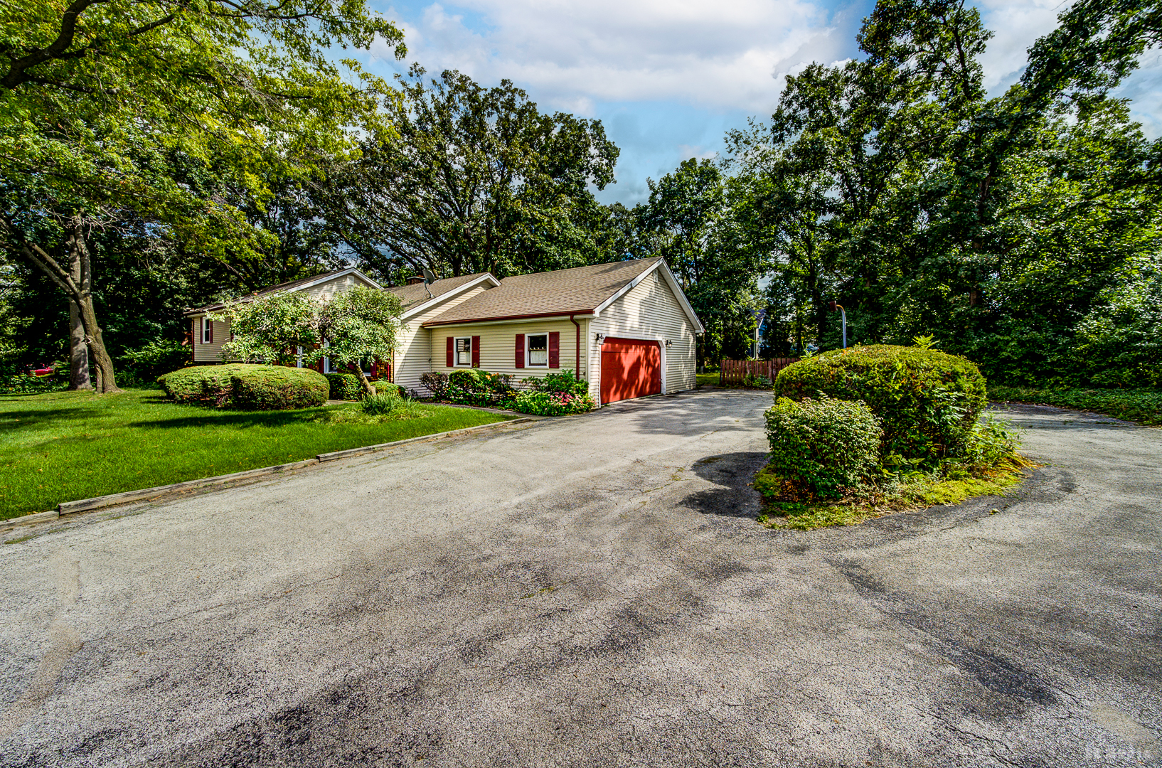8 Berk Lane, Crete, IL 60417