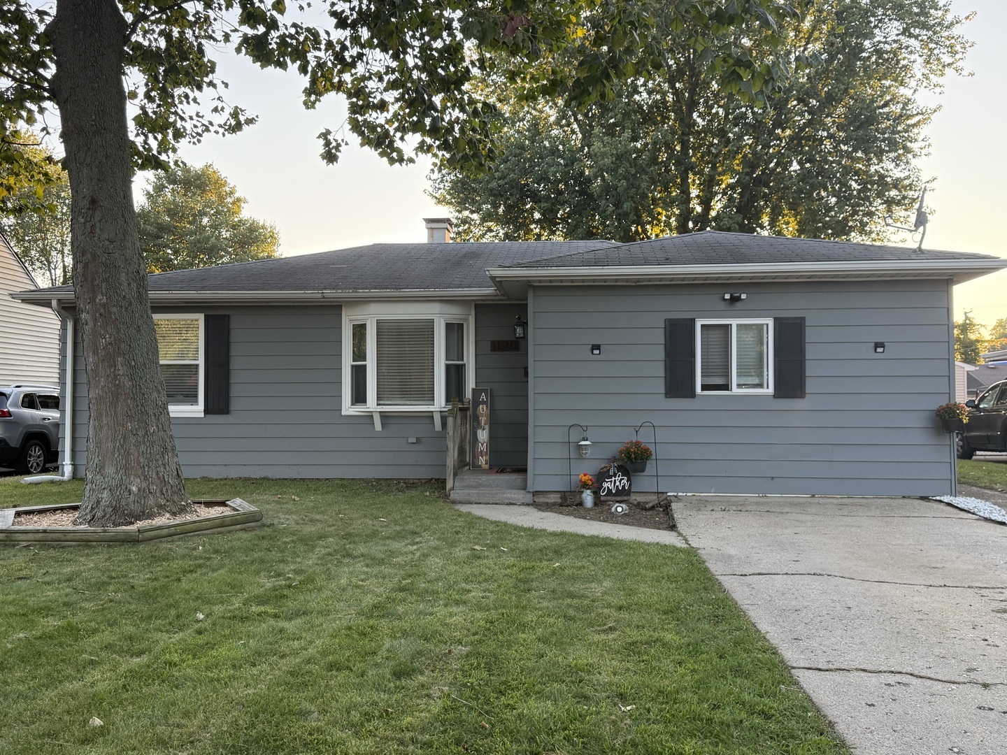 1120 Fulton Avenue, Winthrop Harbor, IL 60096