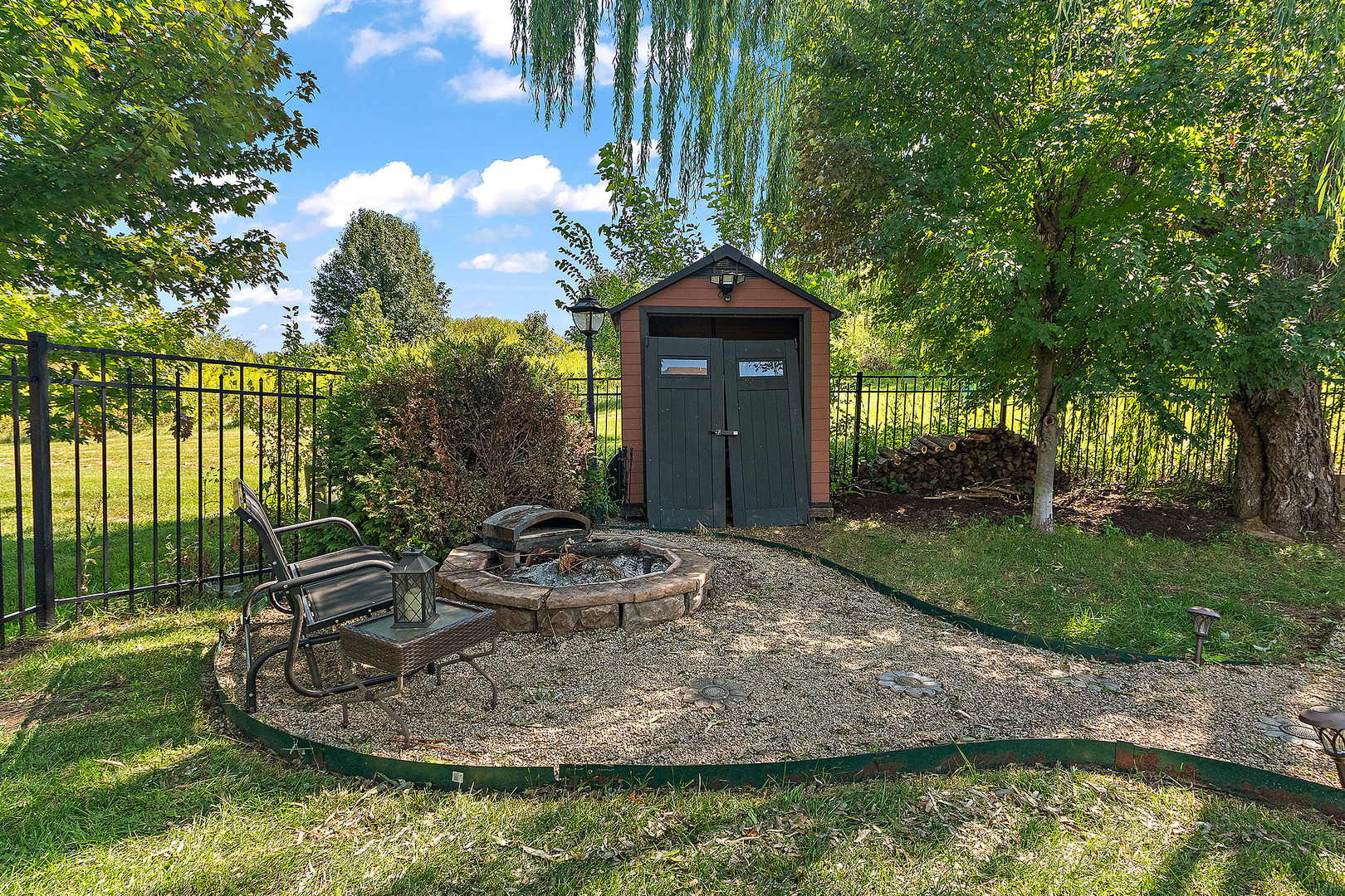 16556 W Apache Drive, Lockport, IL 60441